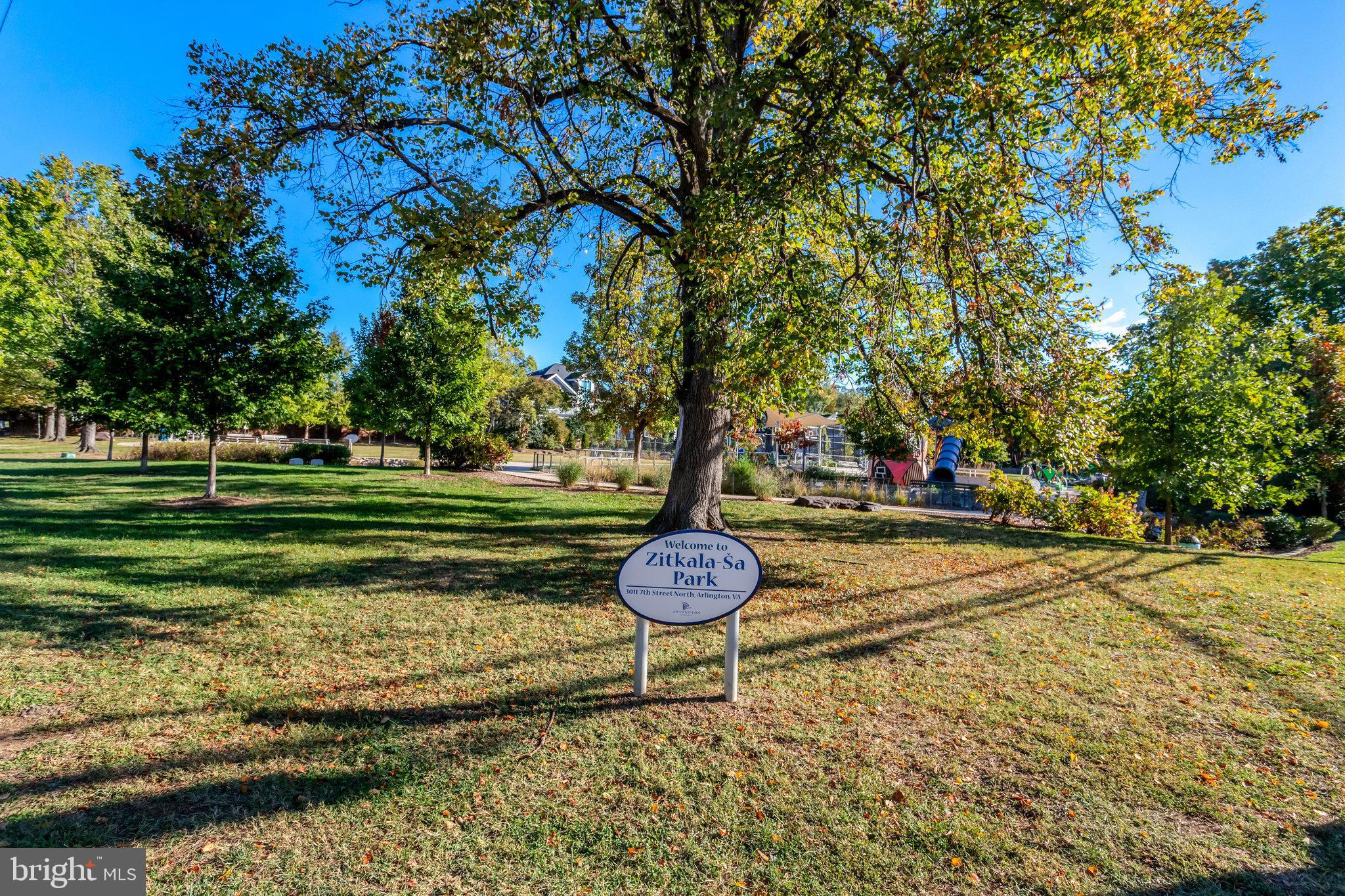 LYON PARK - Residential