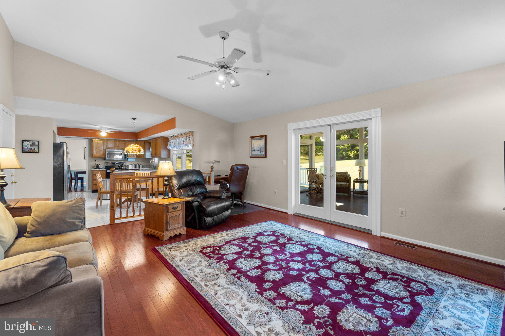 AURORA HILLS - Residential