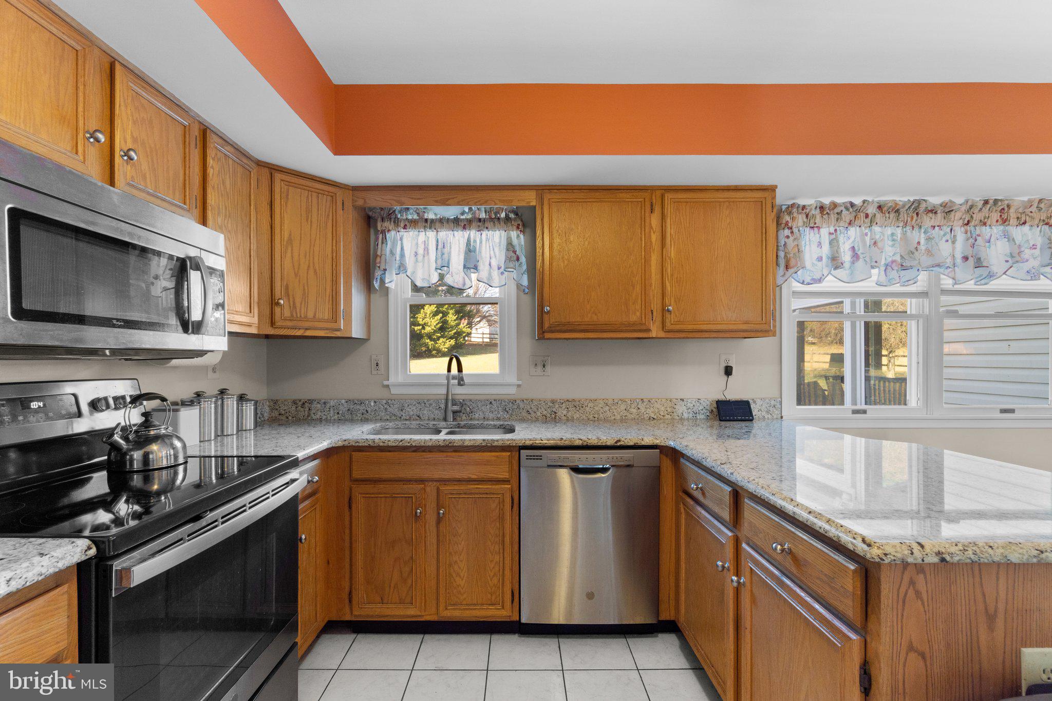 AURORA HILLS - Residential