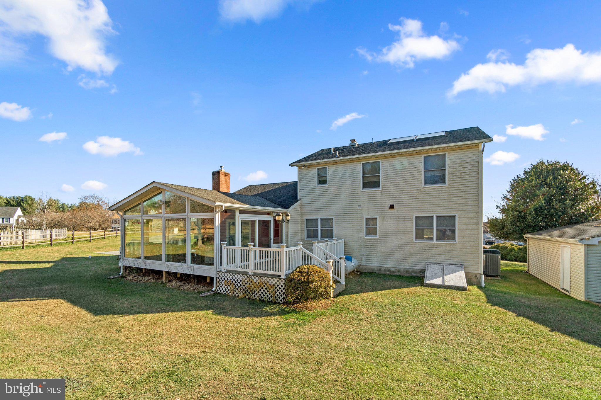 AURORA HILLS - Residential