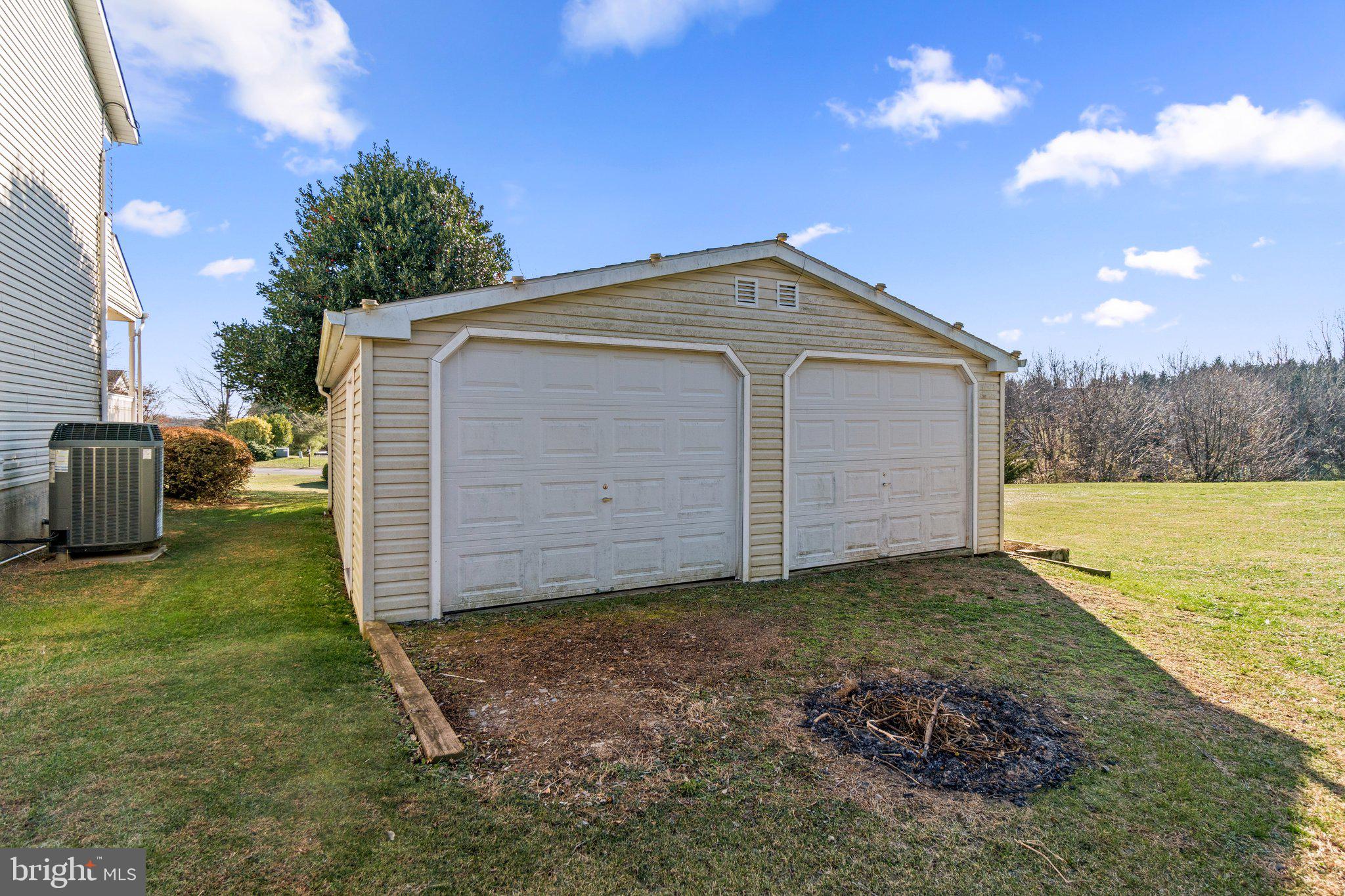 AURORA HILLS - Residential