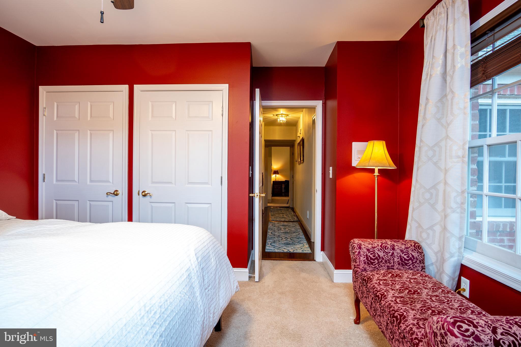 WELLINGTON WOODS - Residential Lease