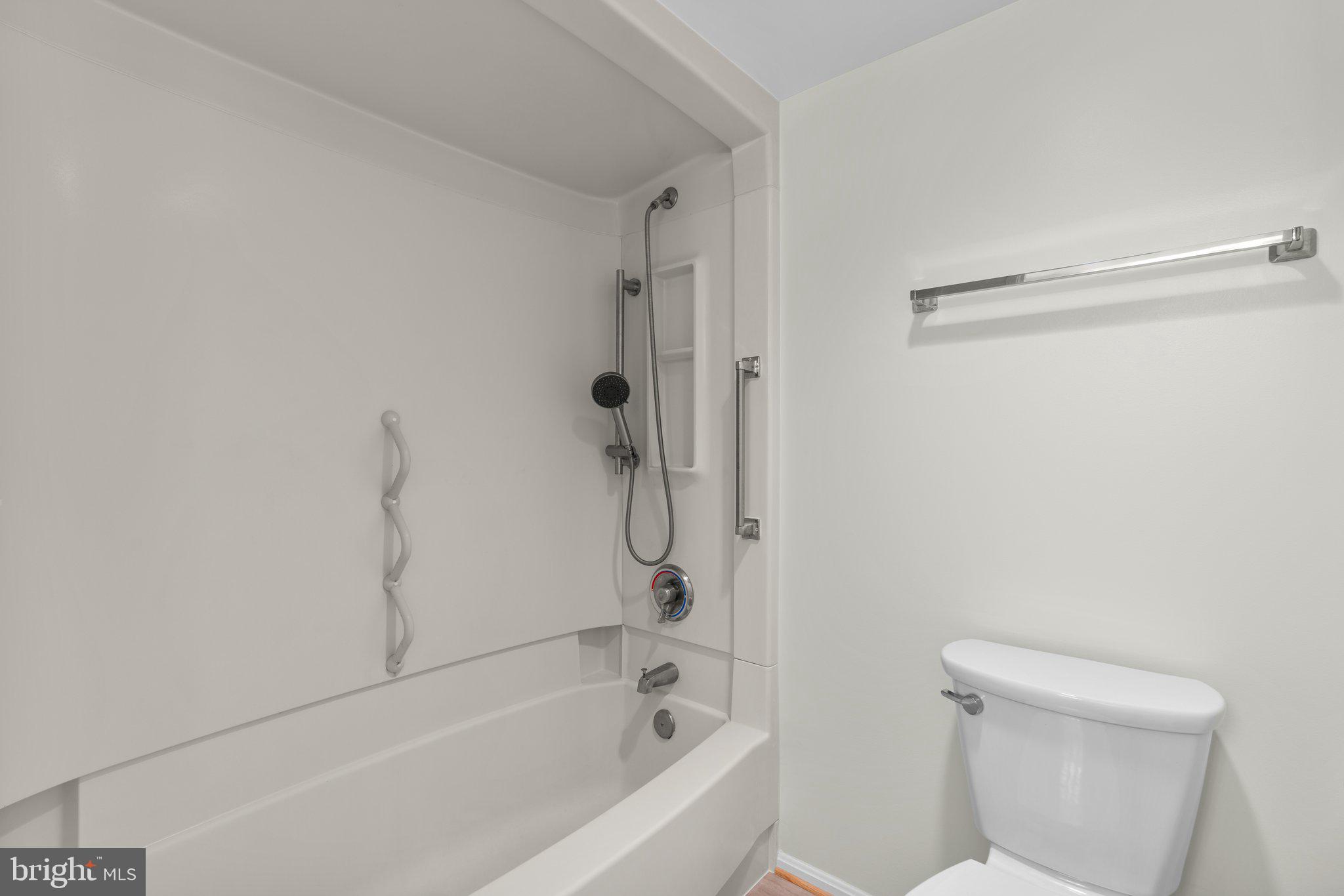 FAIRWAYS NORTH - Residential