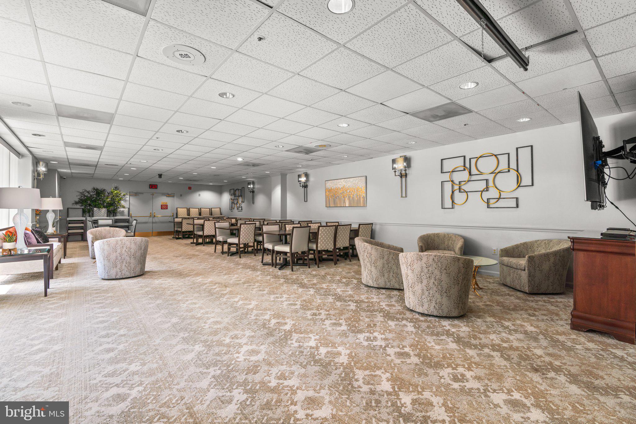 FAIRWAYS NORTH - Residential