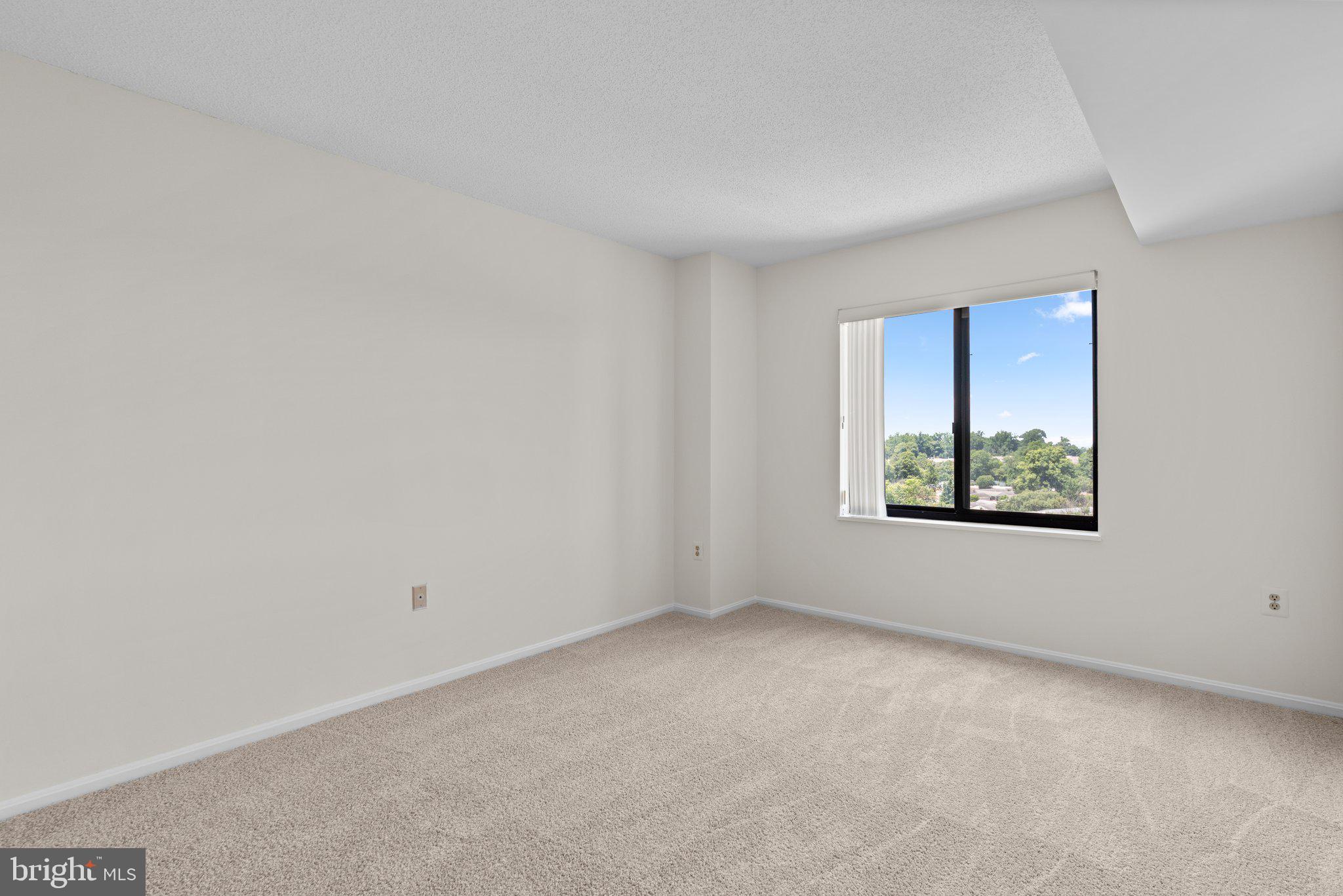 FAIRWAYS NORTH - Residential