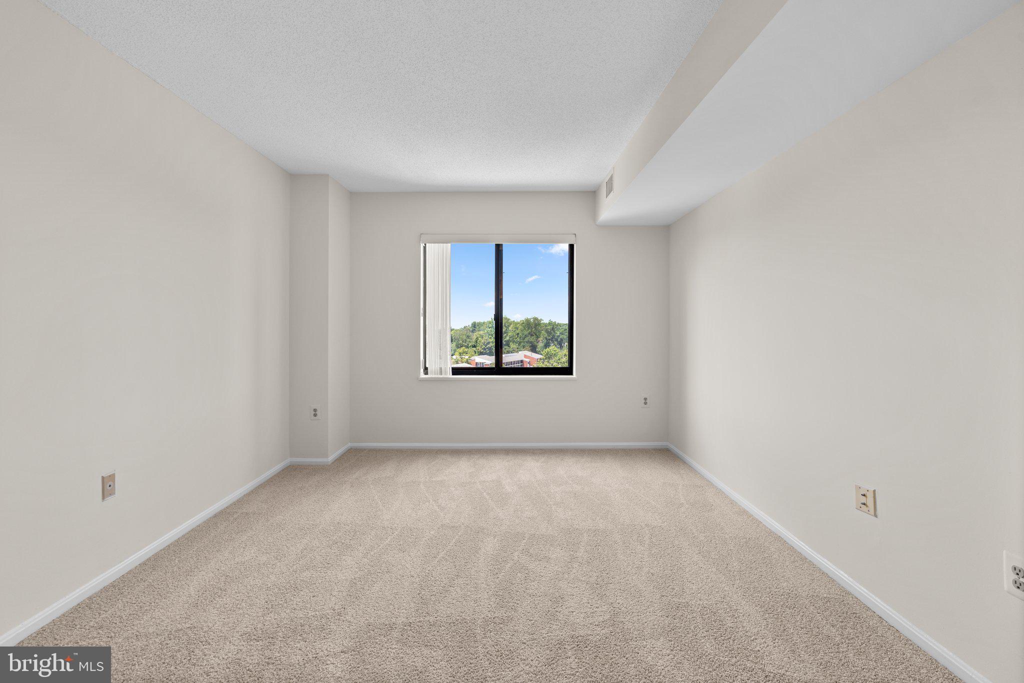 FAIRWAYS NORTH - Residential