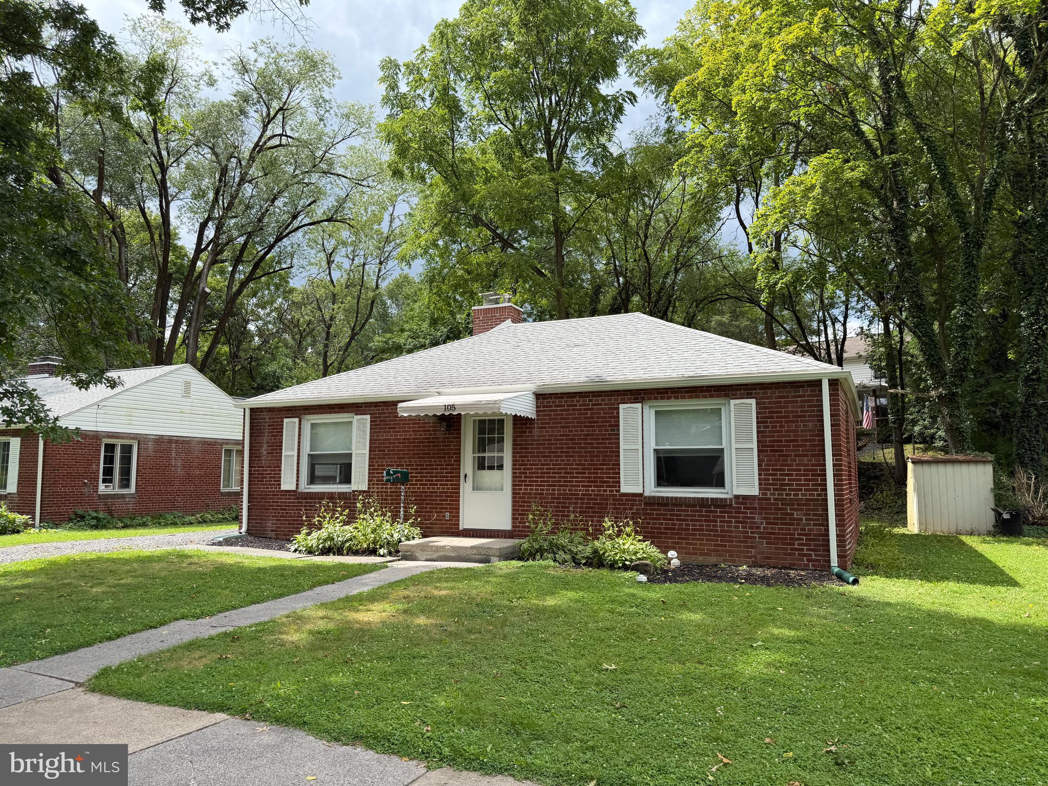 105 WESTERLY PARKWAY