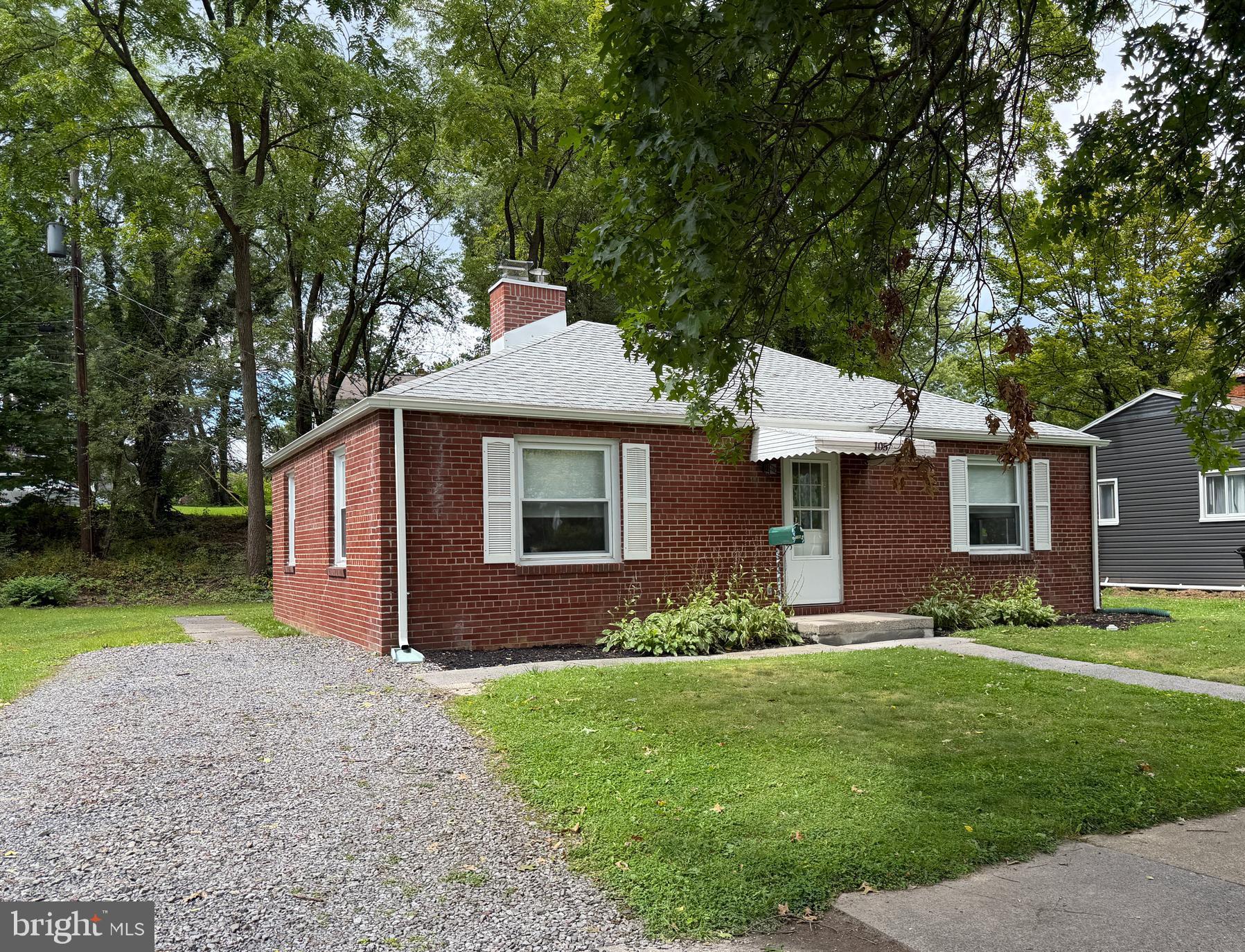 105 WESTERLY PARKWAY
