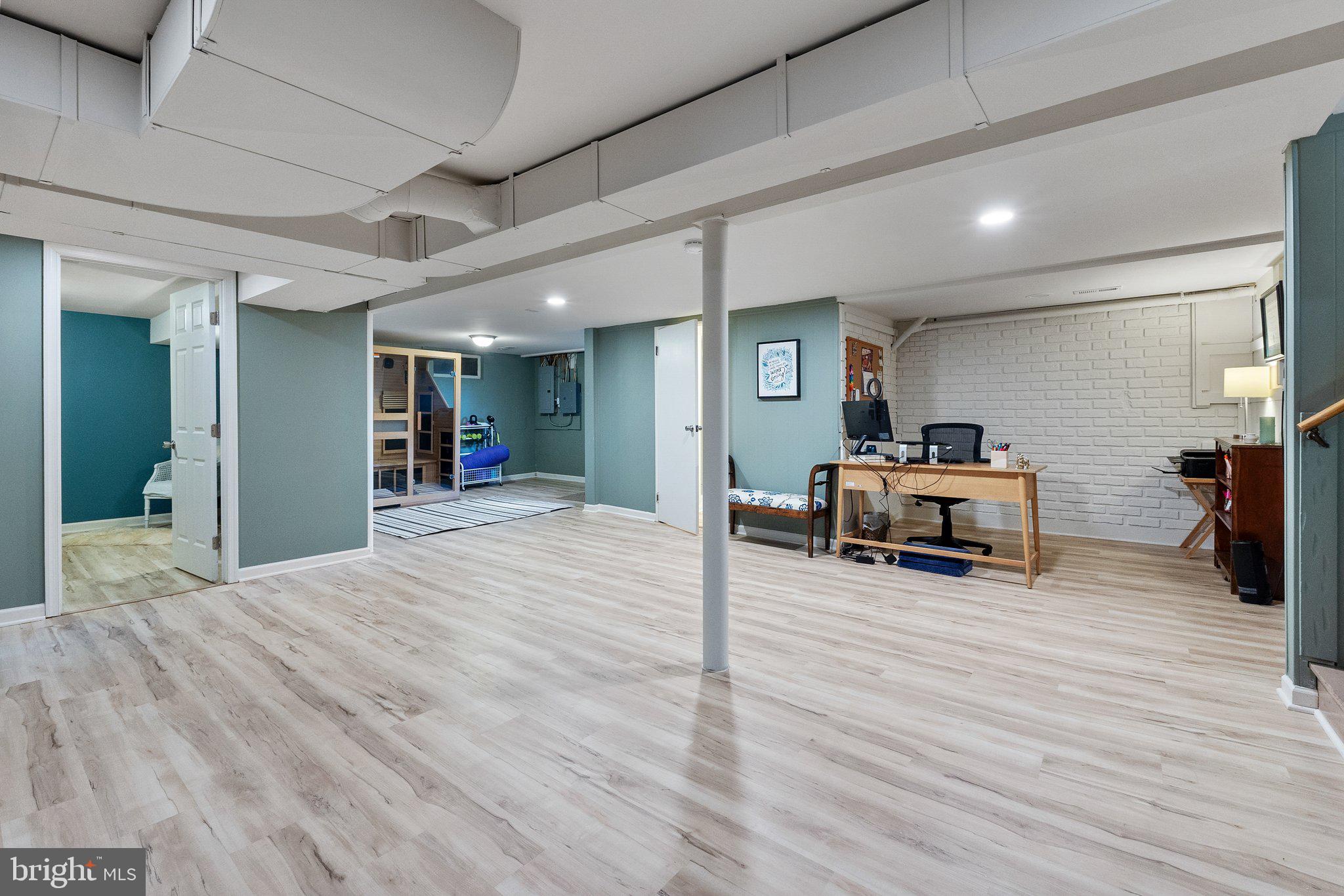 BELLVIEW HEIGHTS - Residential