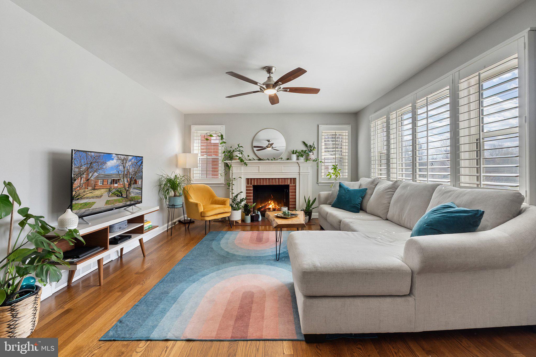 BELLVIEW HEIGHTS - Residential