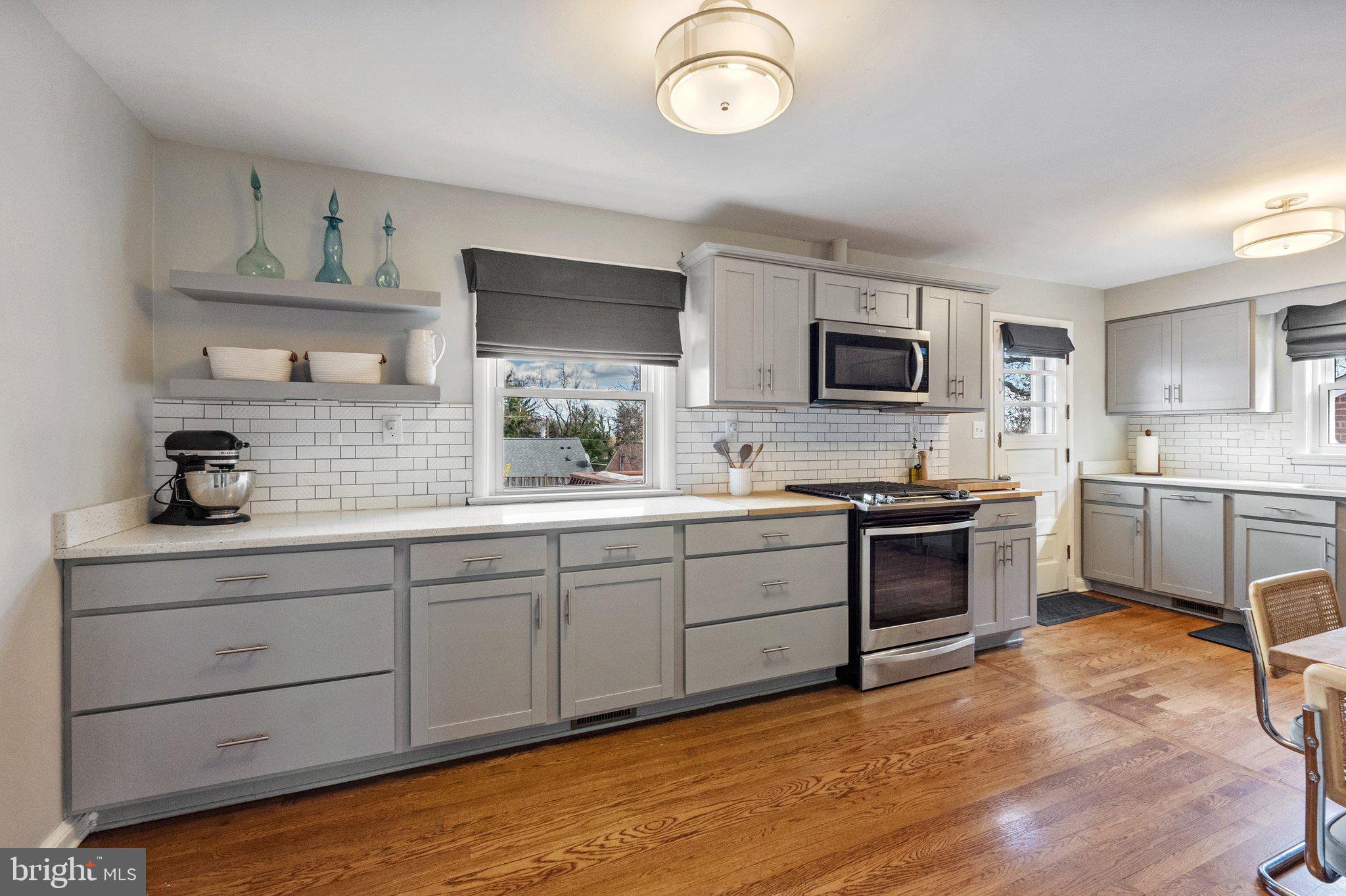 BELLVIEW HEIGHTS - Residential