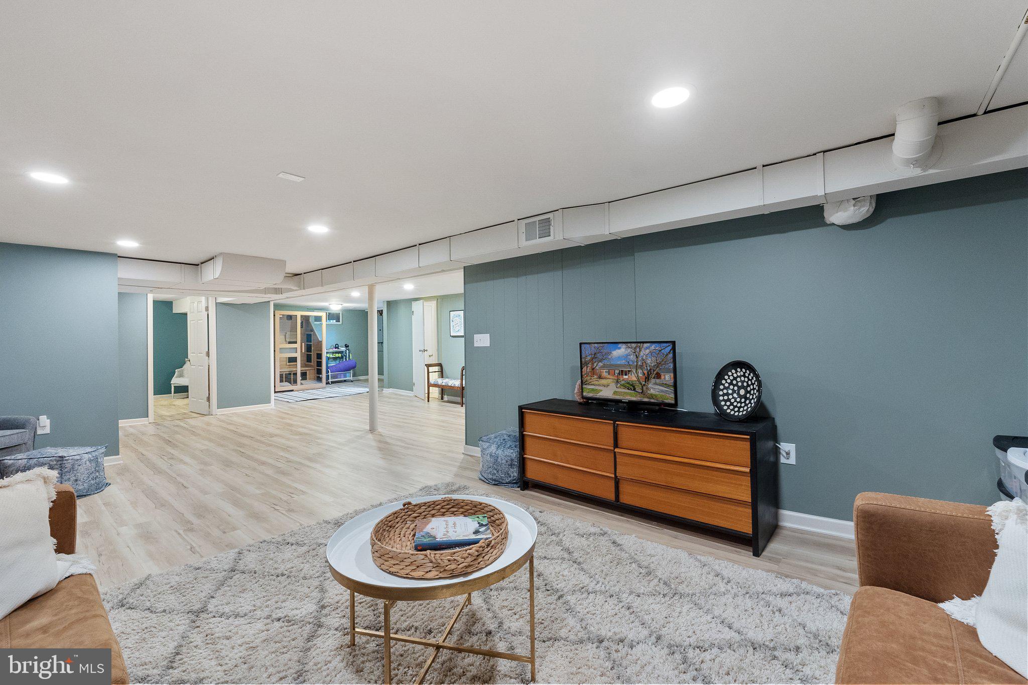 BELLVIEW HEIGHTS - Residential