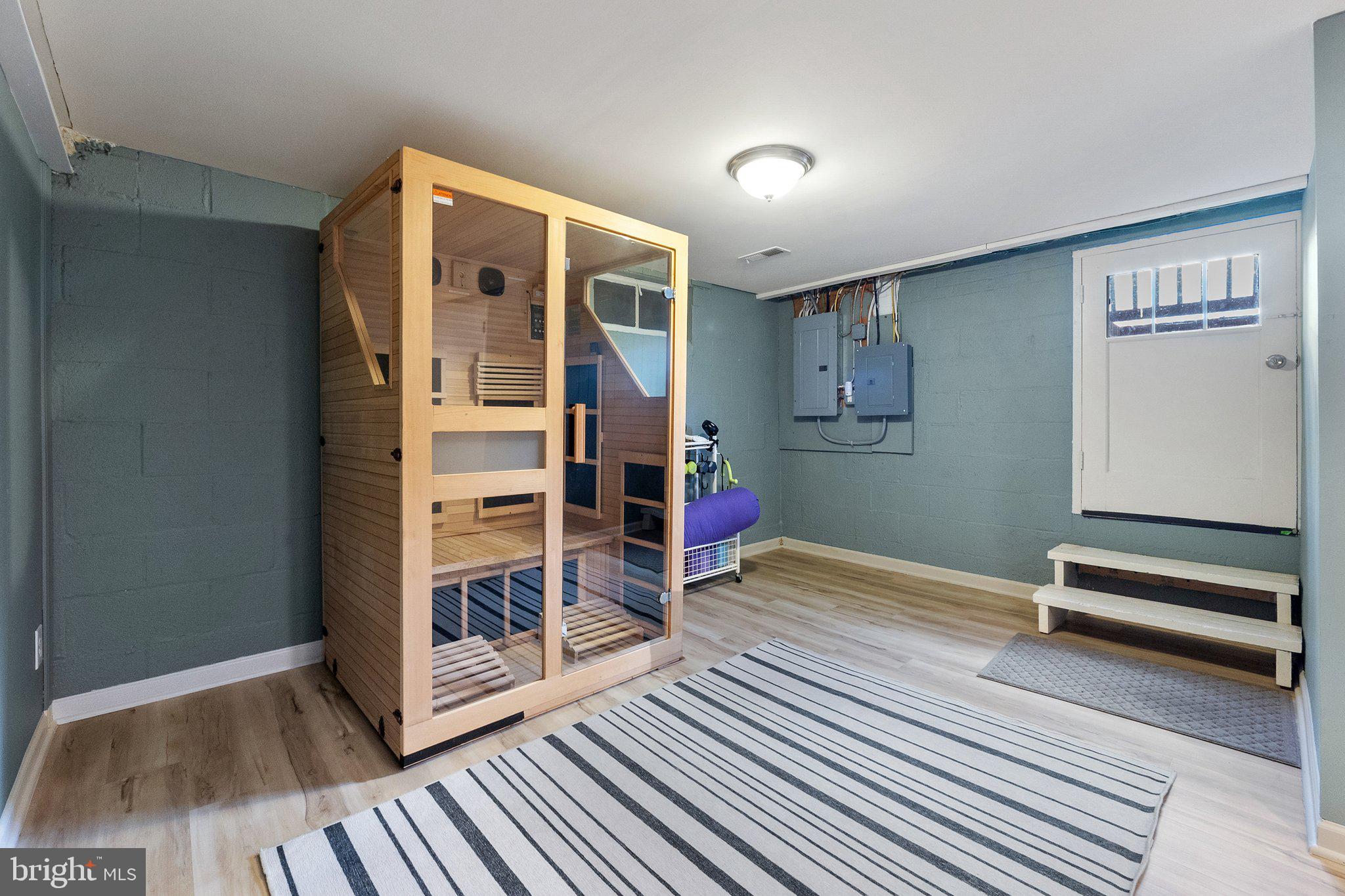 BELLVIEW HEIGHTS - Residential