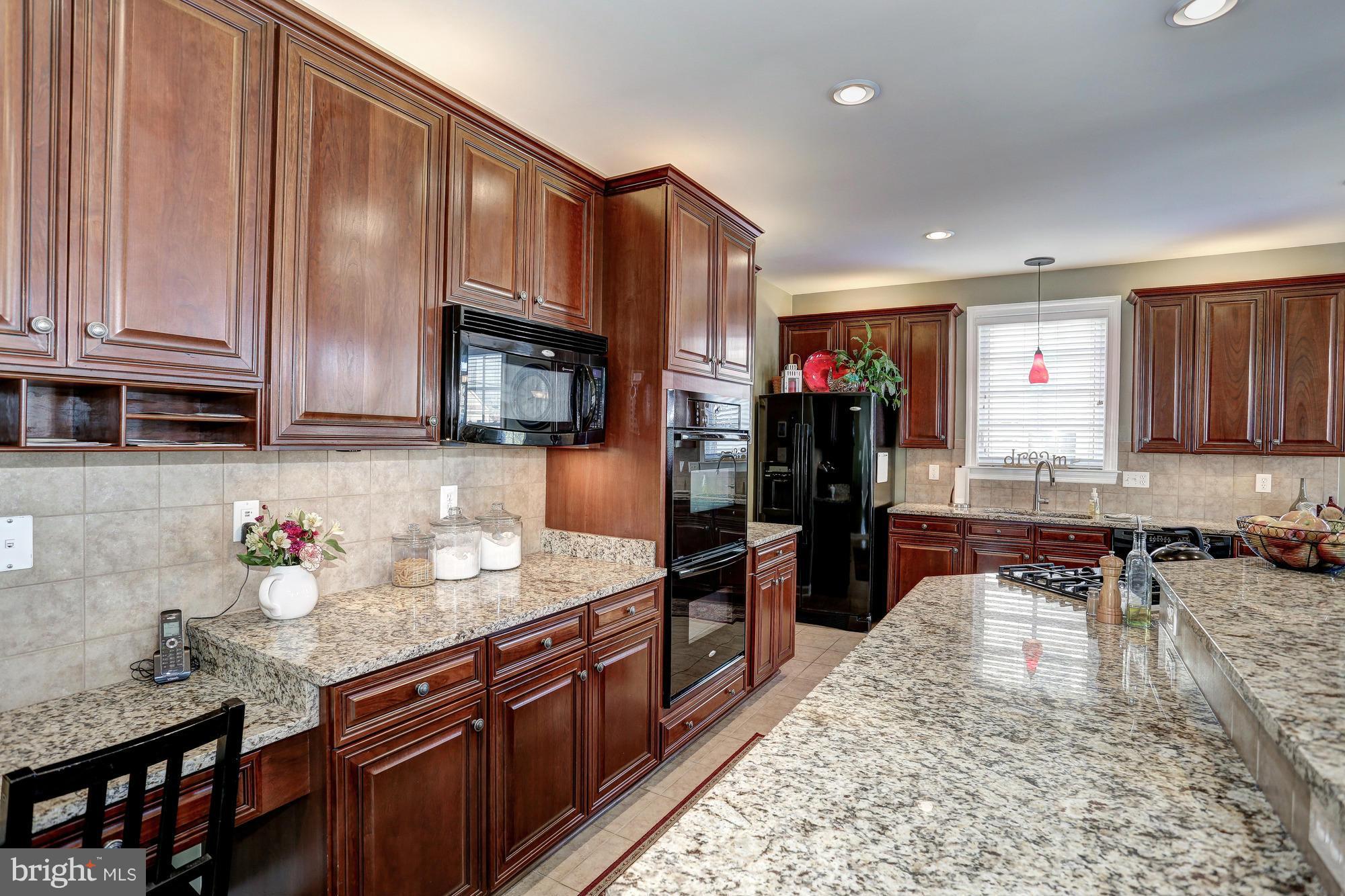 NEW BRISTOW VILLAGE - Residential