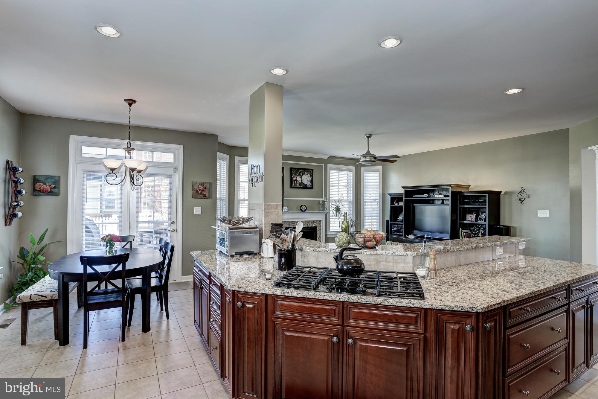 NEW BRISTOW VILLAGE - Residential