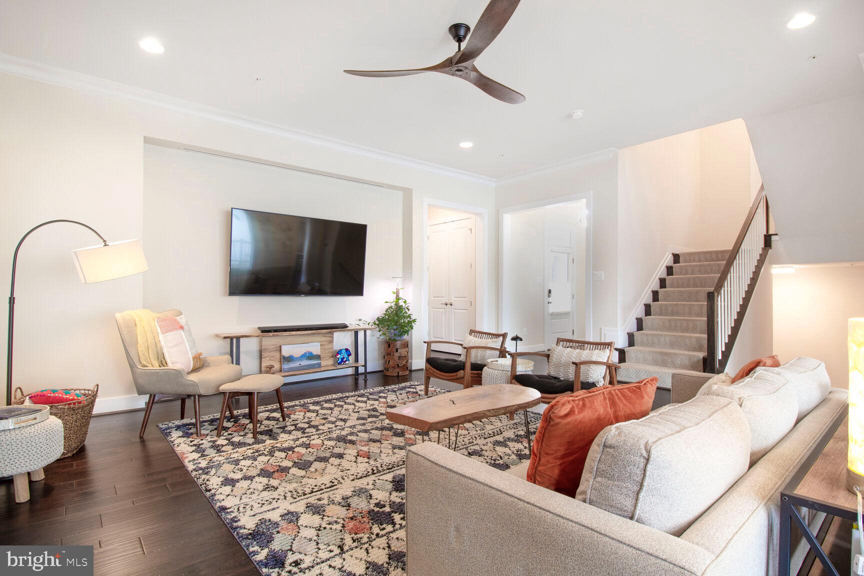 MAPLE LAWN - Residential