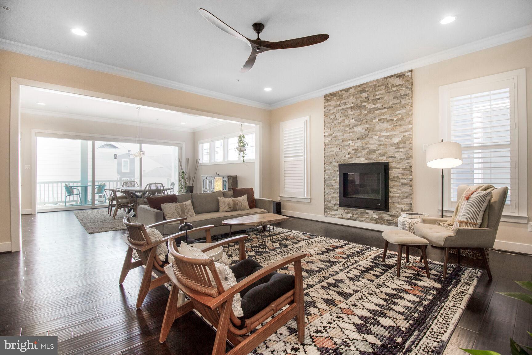 MAPLE LAWN - Residential