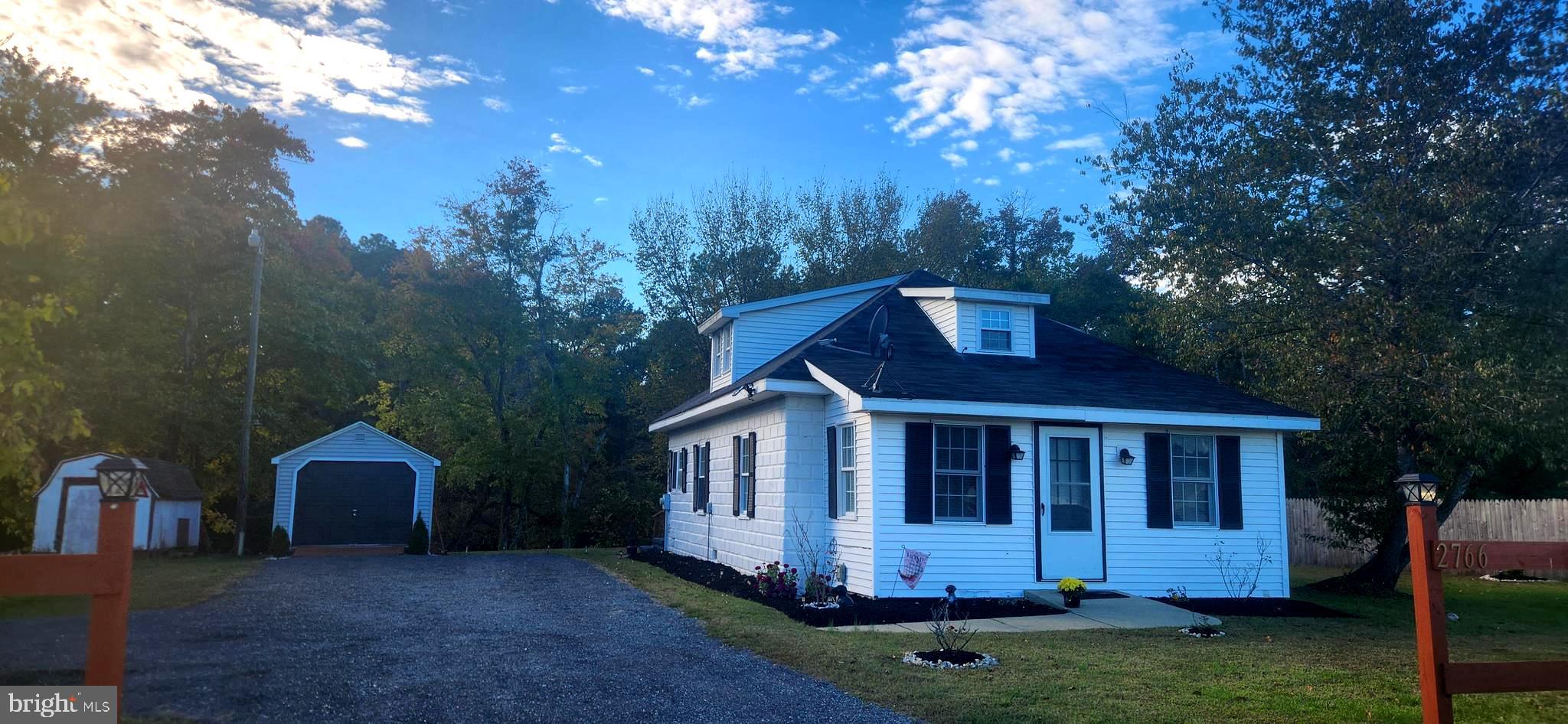 2766 VETERANS DRIVE