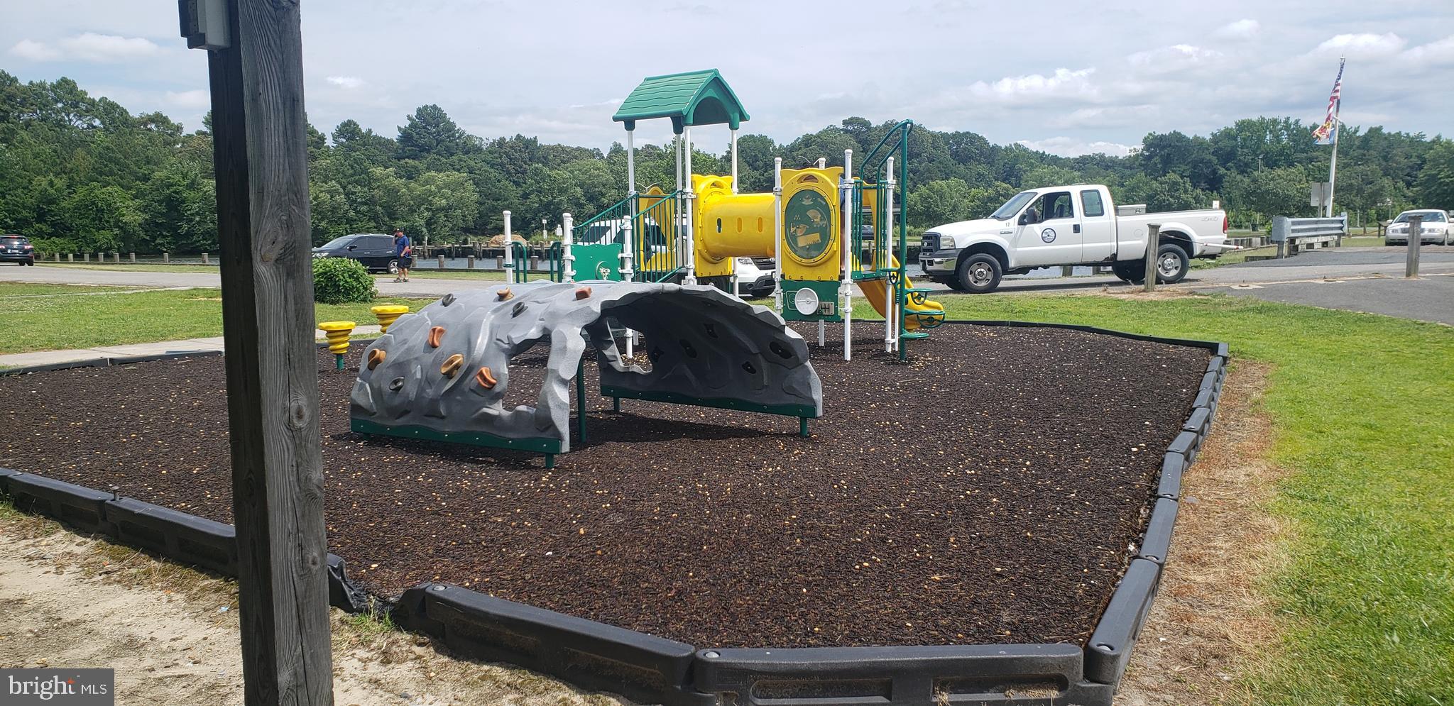 FEDERALSBURG - Residential