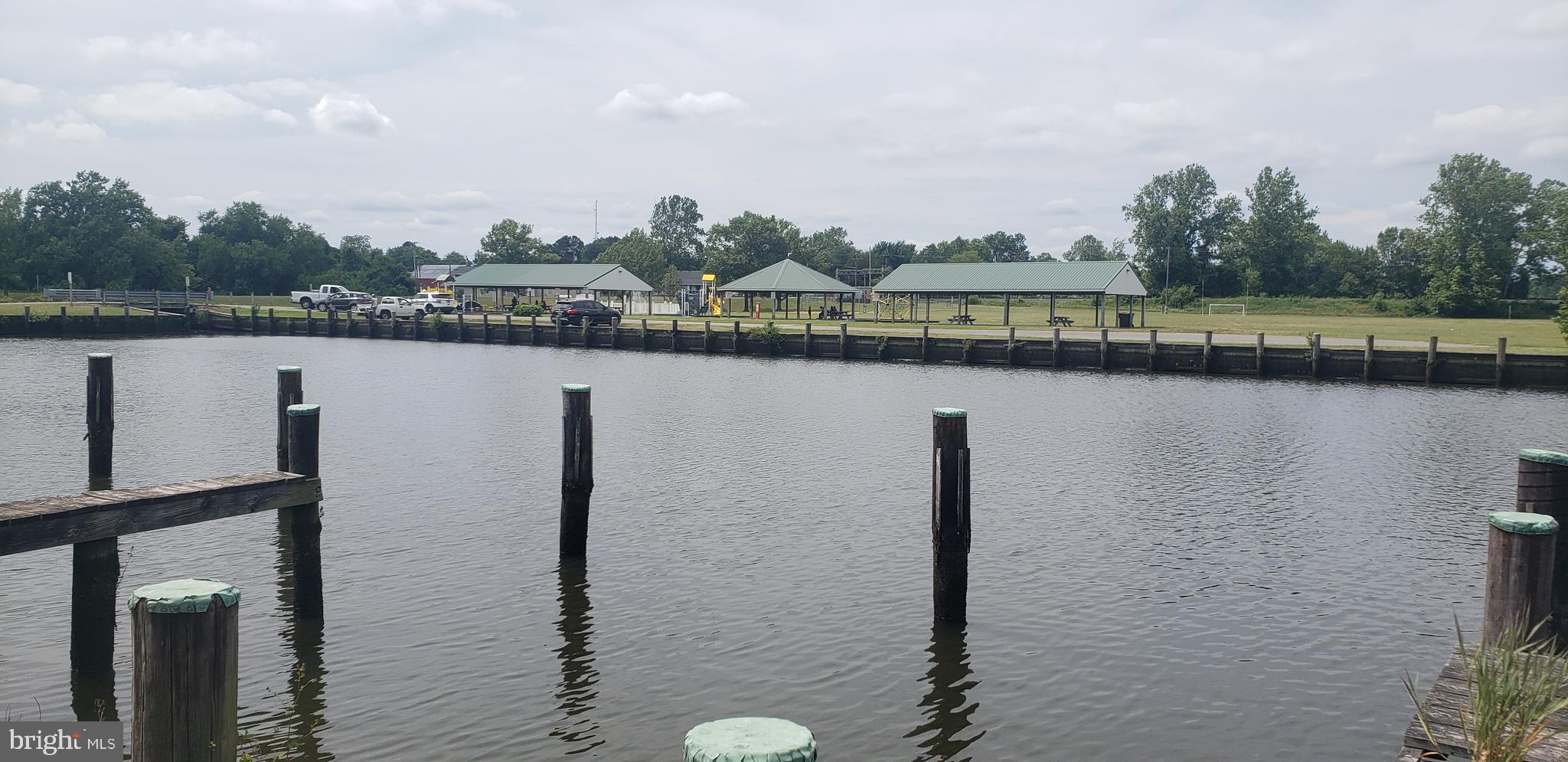 FEDERALSBURG - Residential