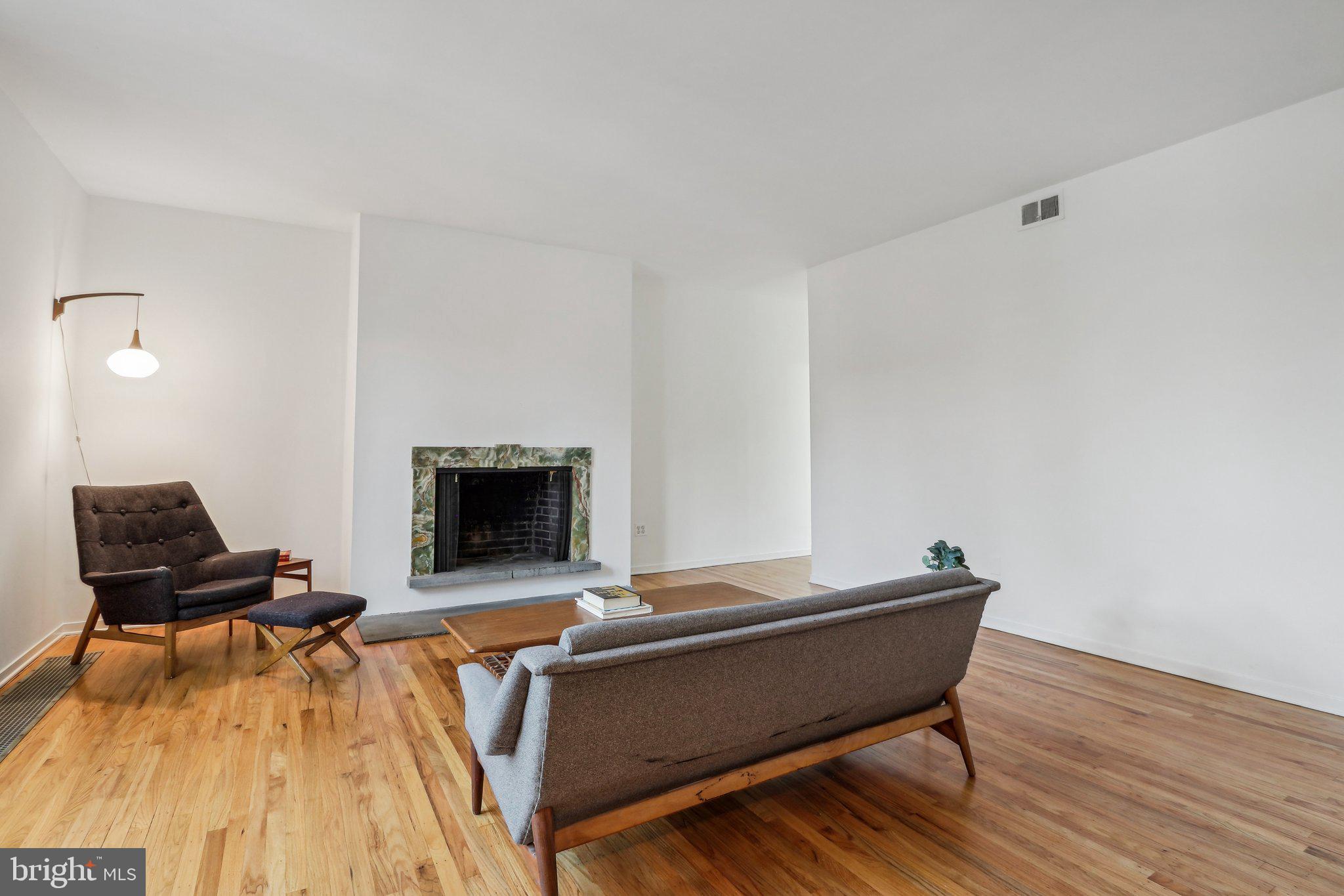 SOCIETY HILL - Residential