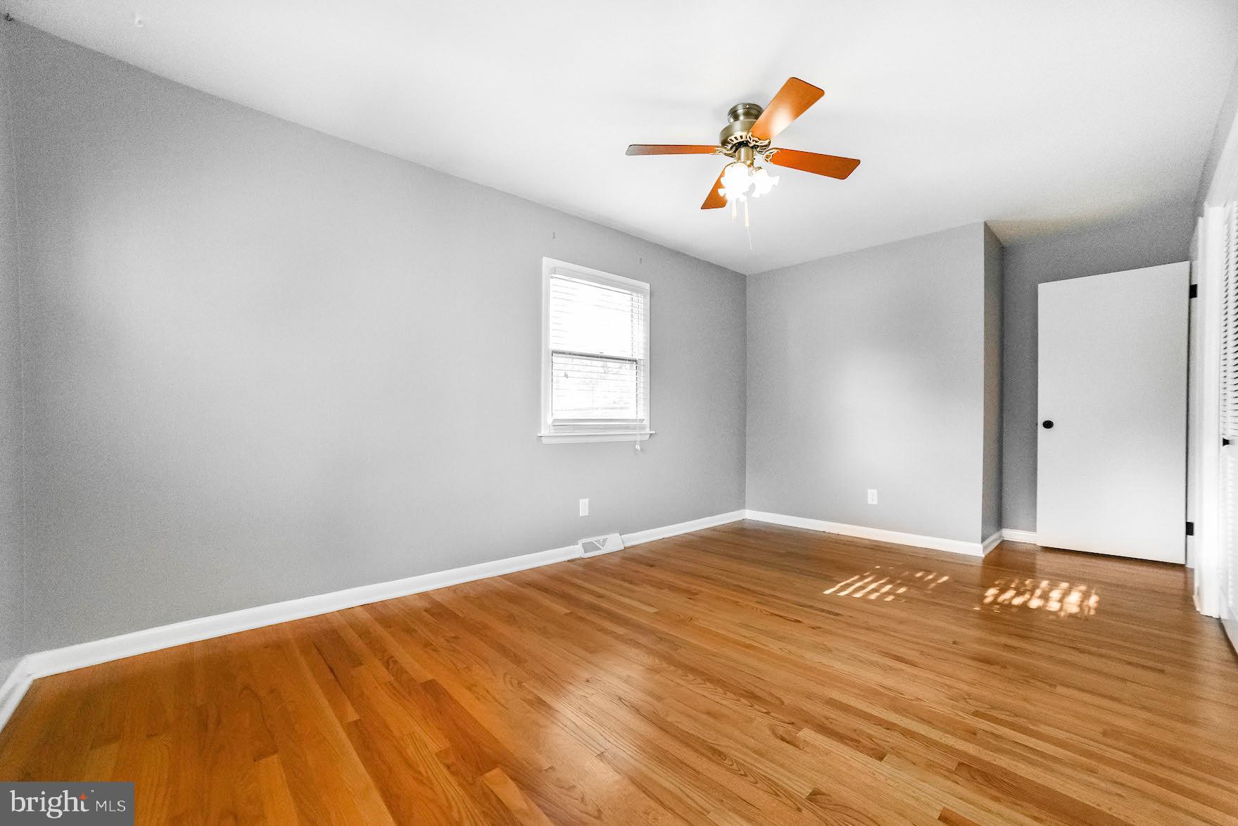 TOWN CREEK - Residential