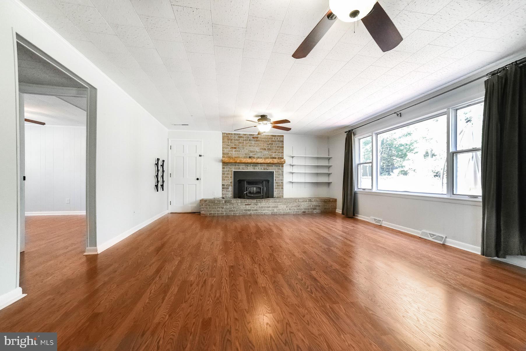 TOWN CREEK - Residential