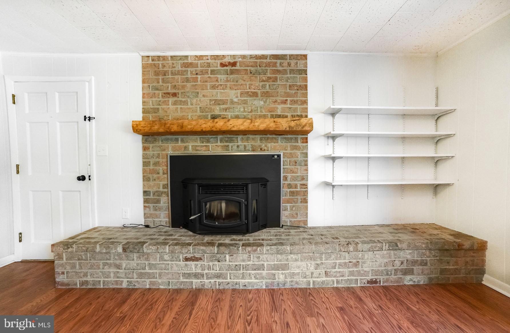 TOWN CREEK - Residential