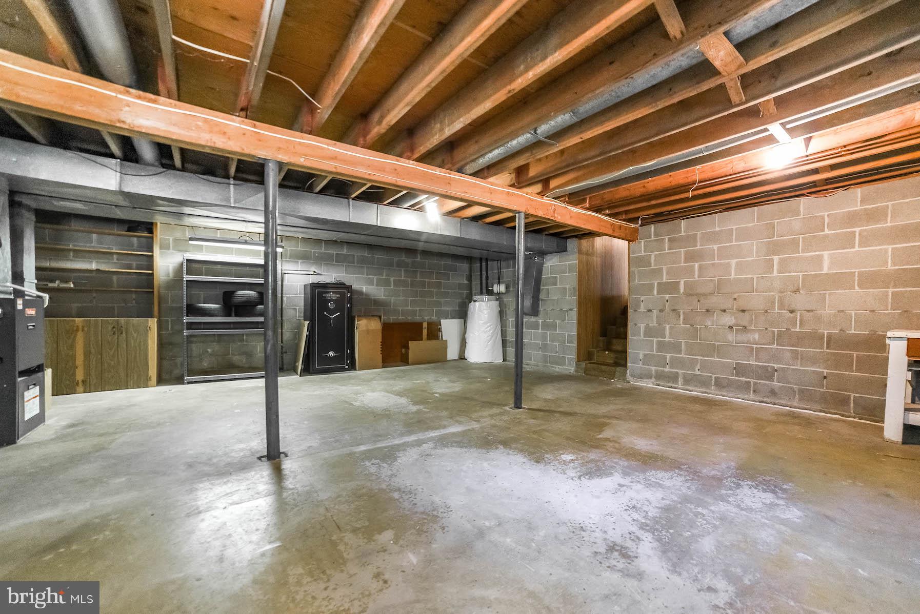 TOWN CREEK - Residential