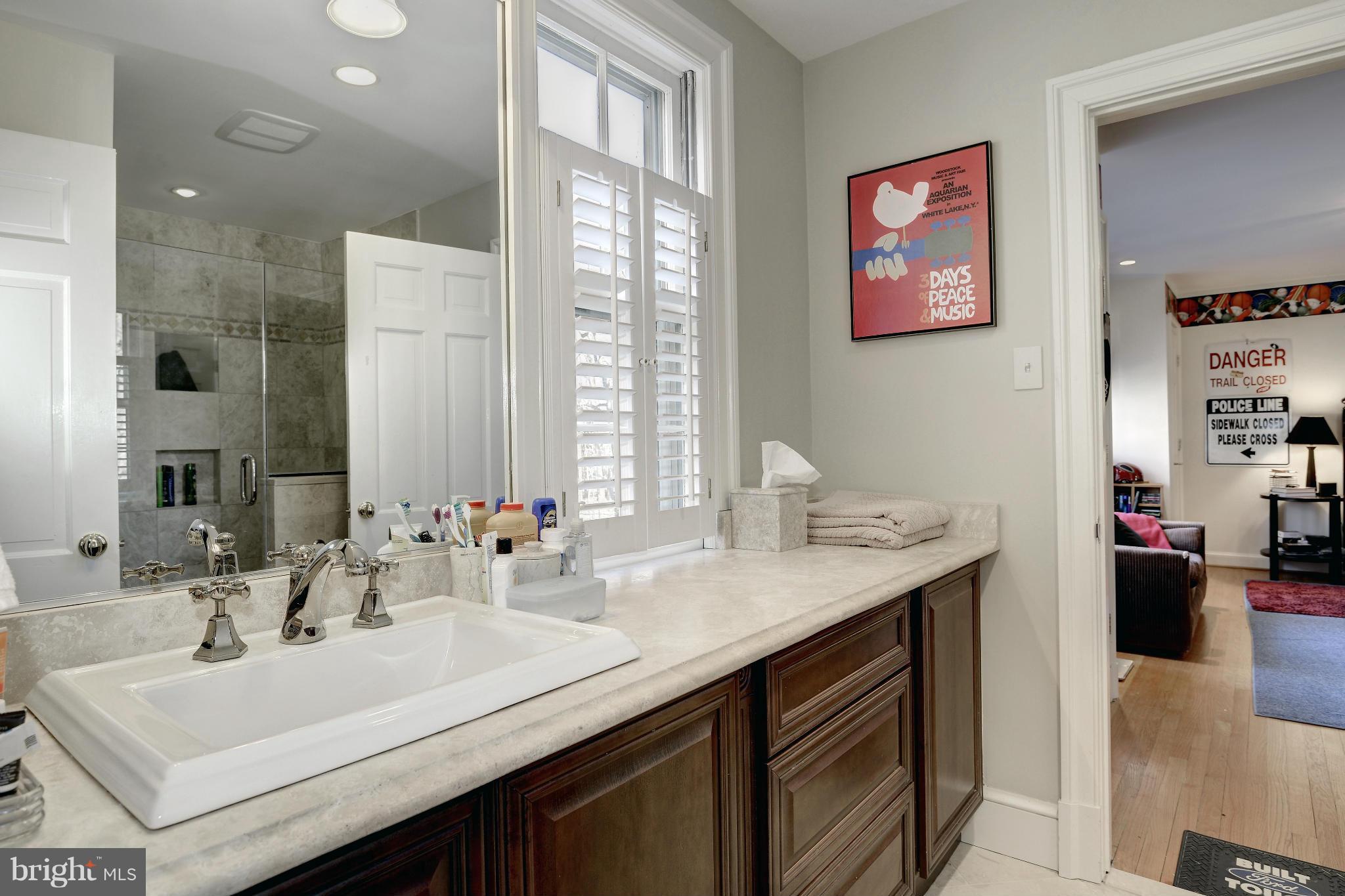 POTOMAC FALLS - Residential