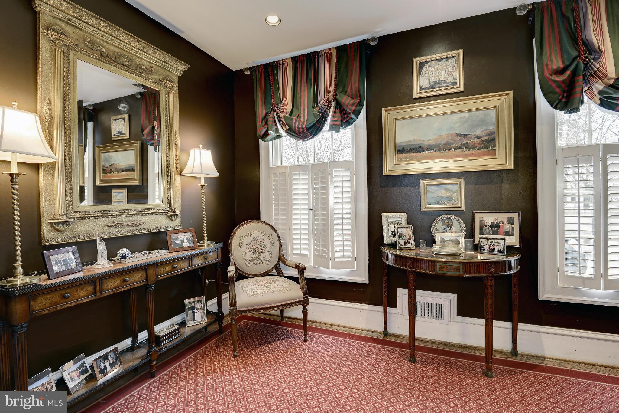 POTOMAC FALLS - Residential