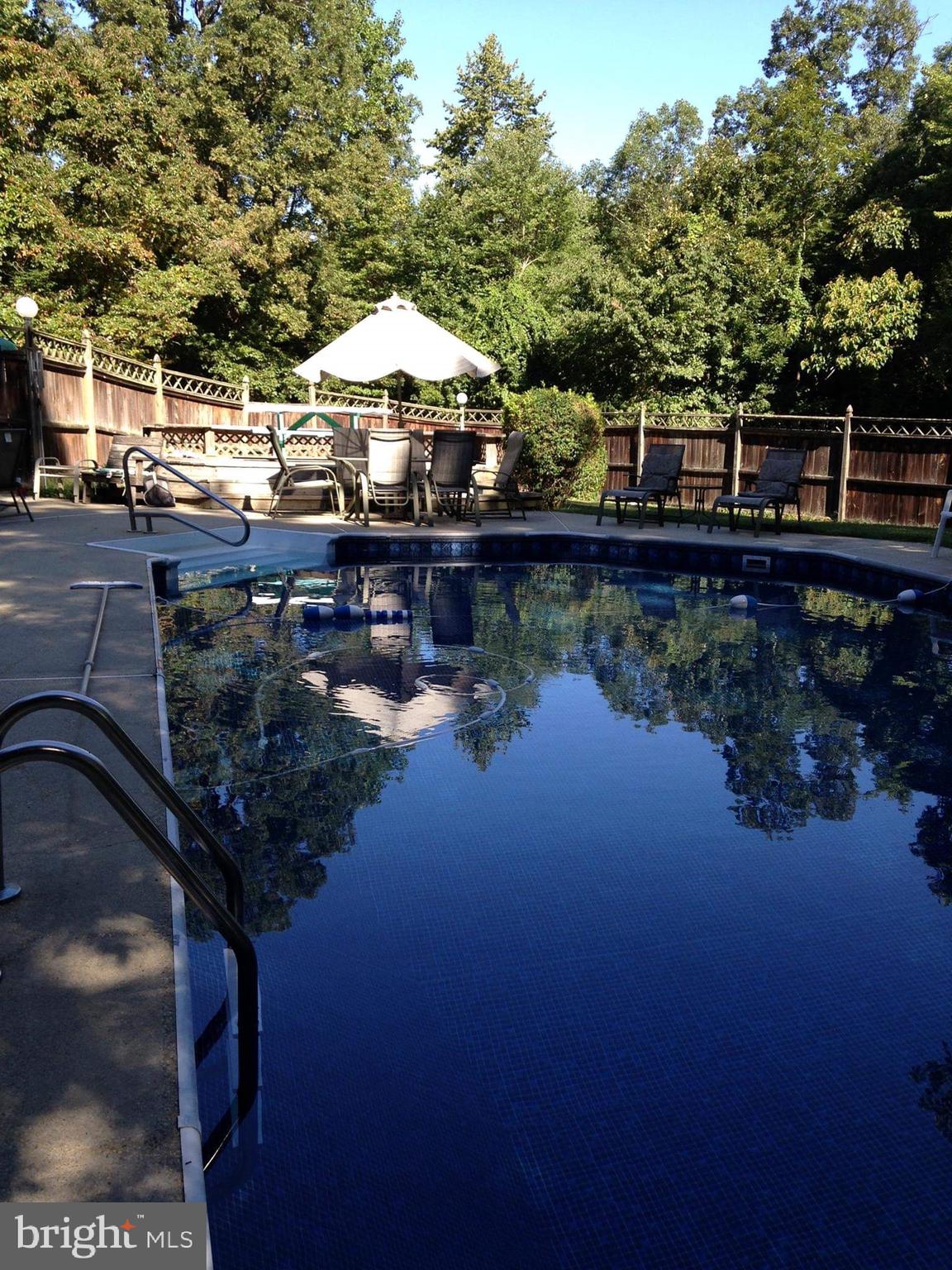 NEW ENGLAND ESTATES - Residential