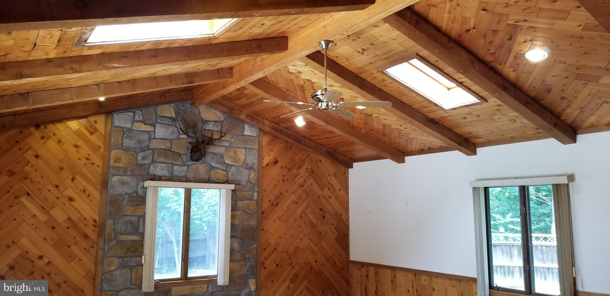 NEW ENGLAND ESTATES - Residential