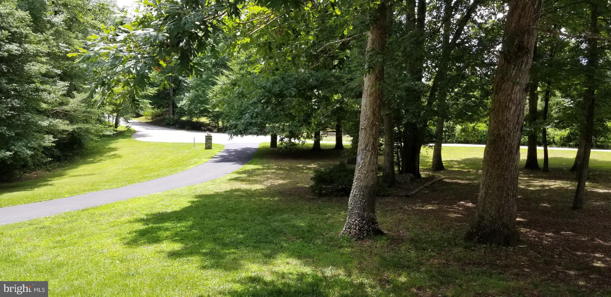 NEW ENGLAND ESTATES - Residential