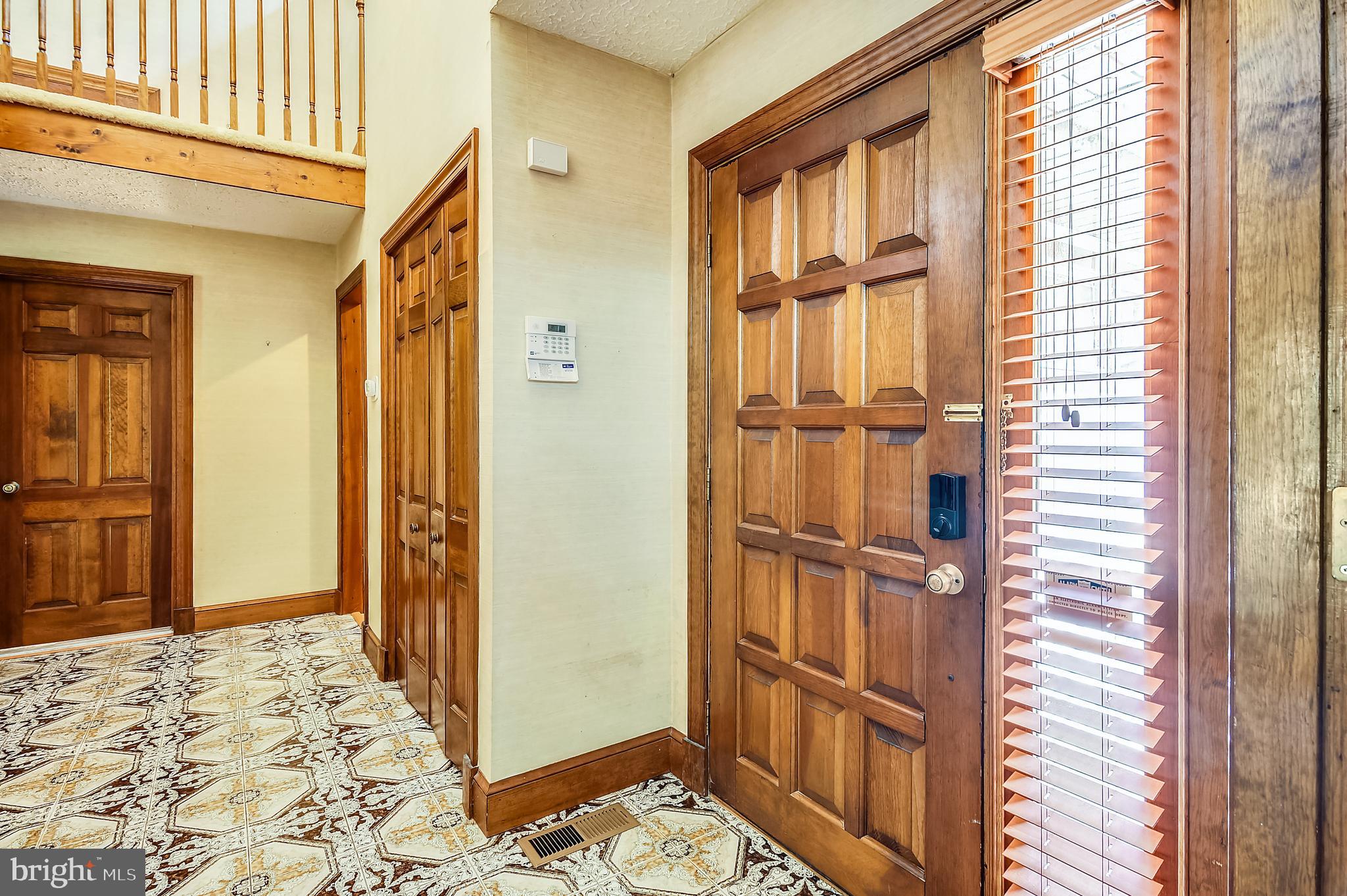 NEW ENGLAND ESTATES - Residential