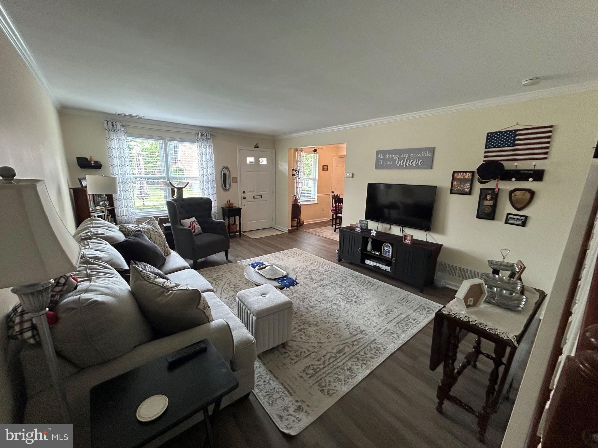 2039 HARBOUR DRIVE