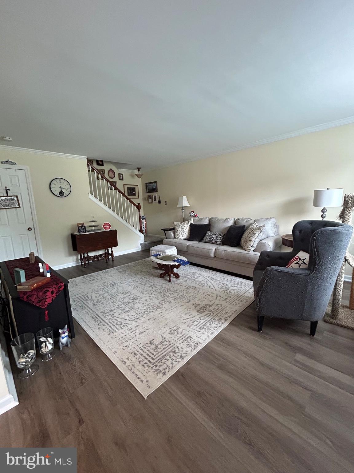 2039 HARBOUR DRIVE