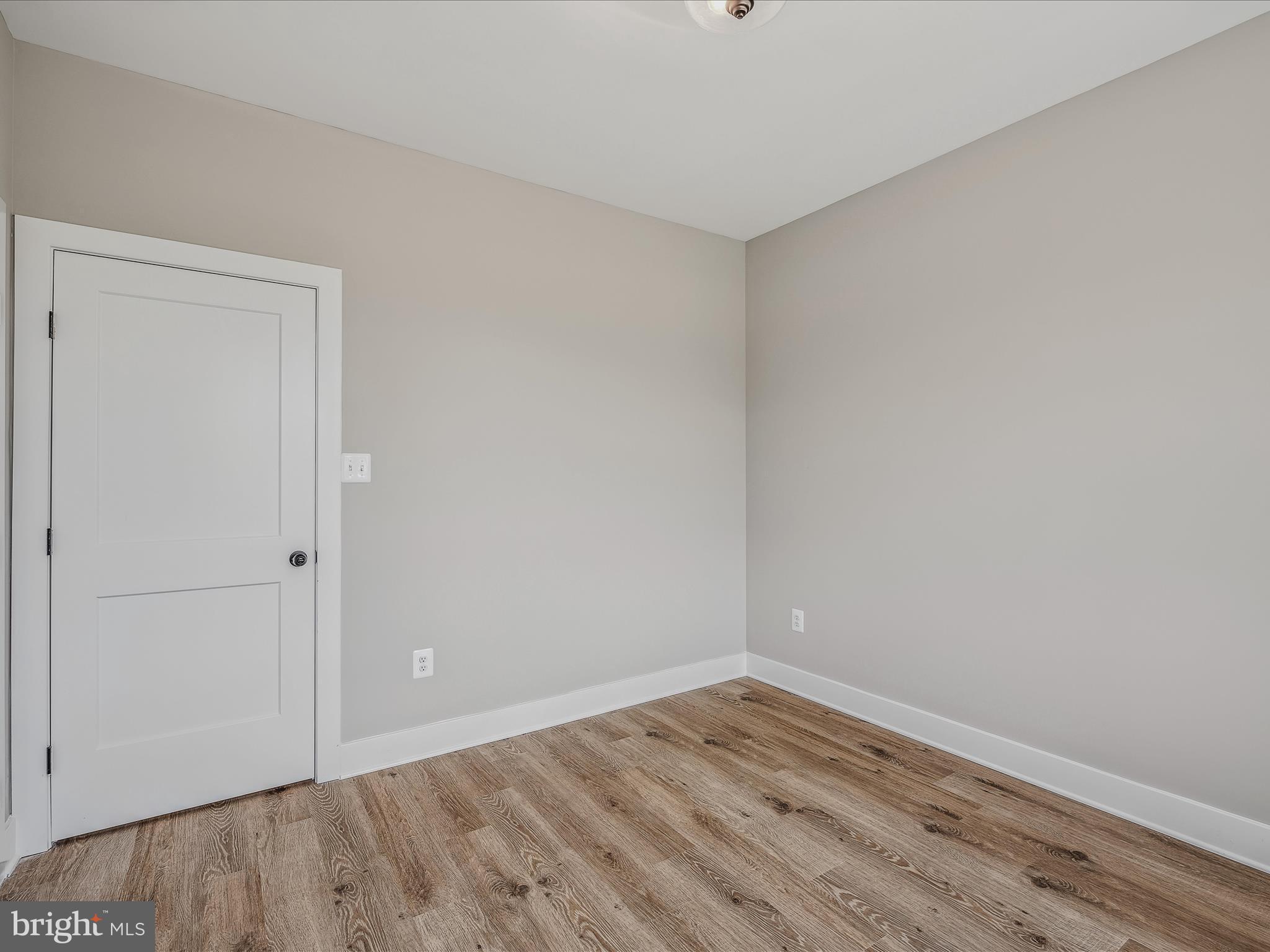 LORD FAIRFAX ESTATES - Residential