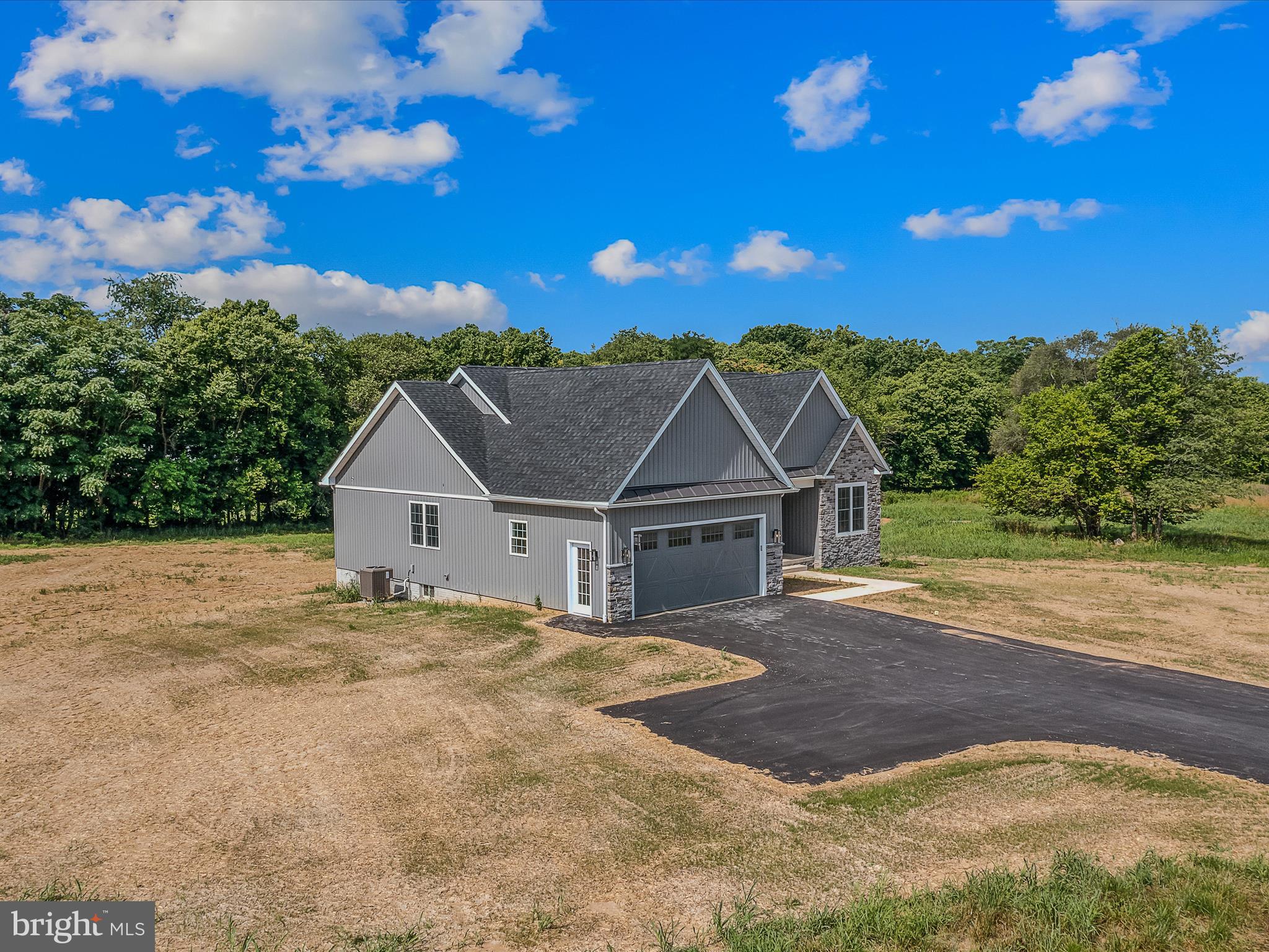 LORD FAIRFAX ESTATES - Residential