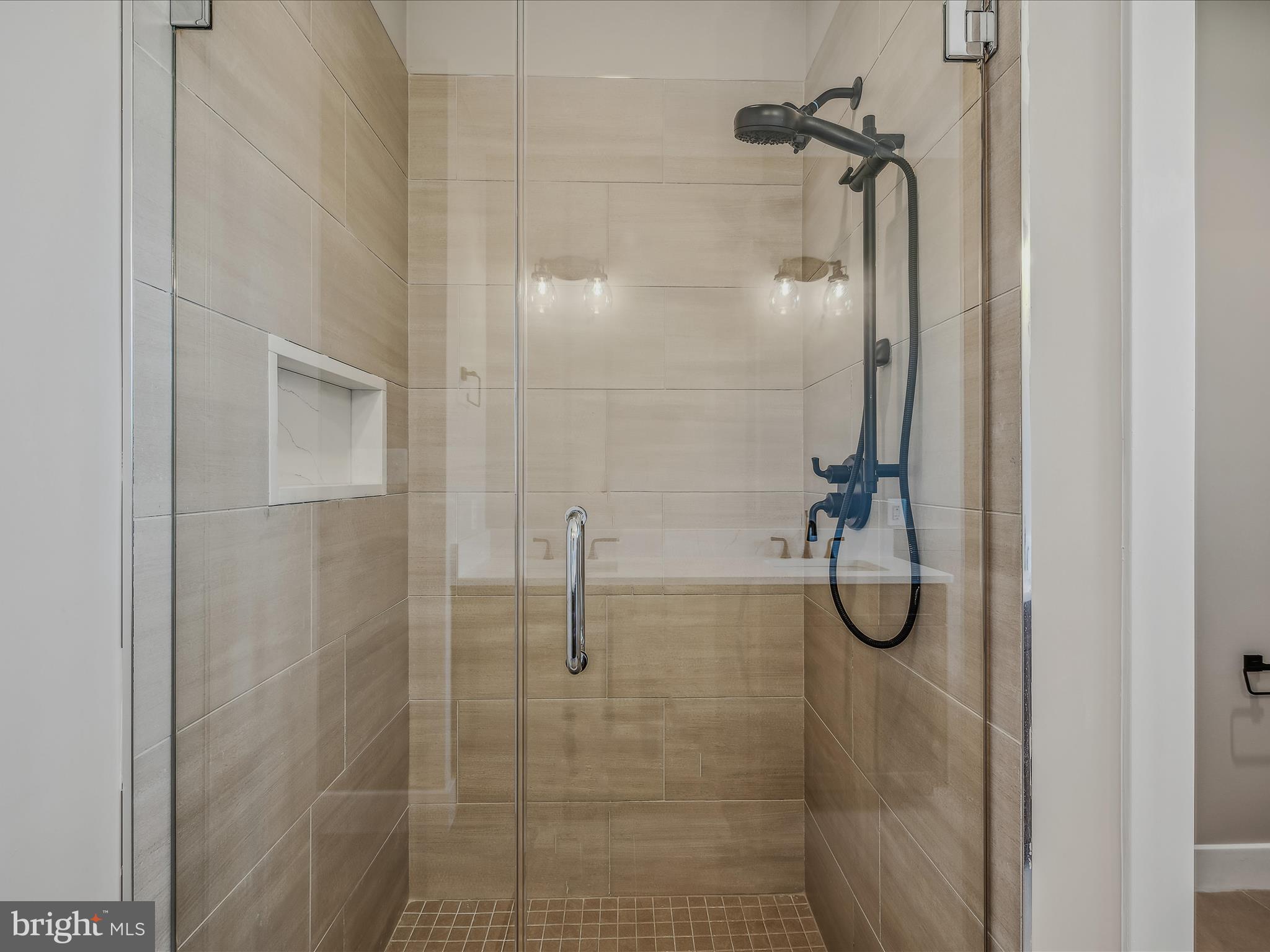 LORD FAIRFAX ESTATES - Residential