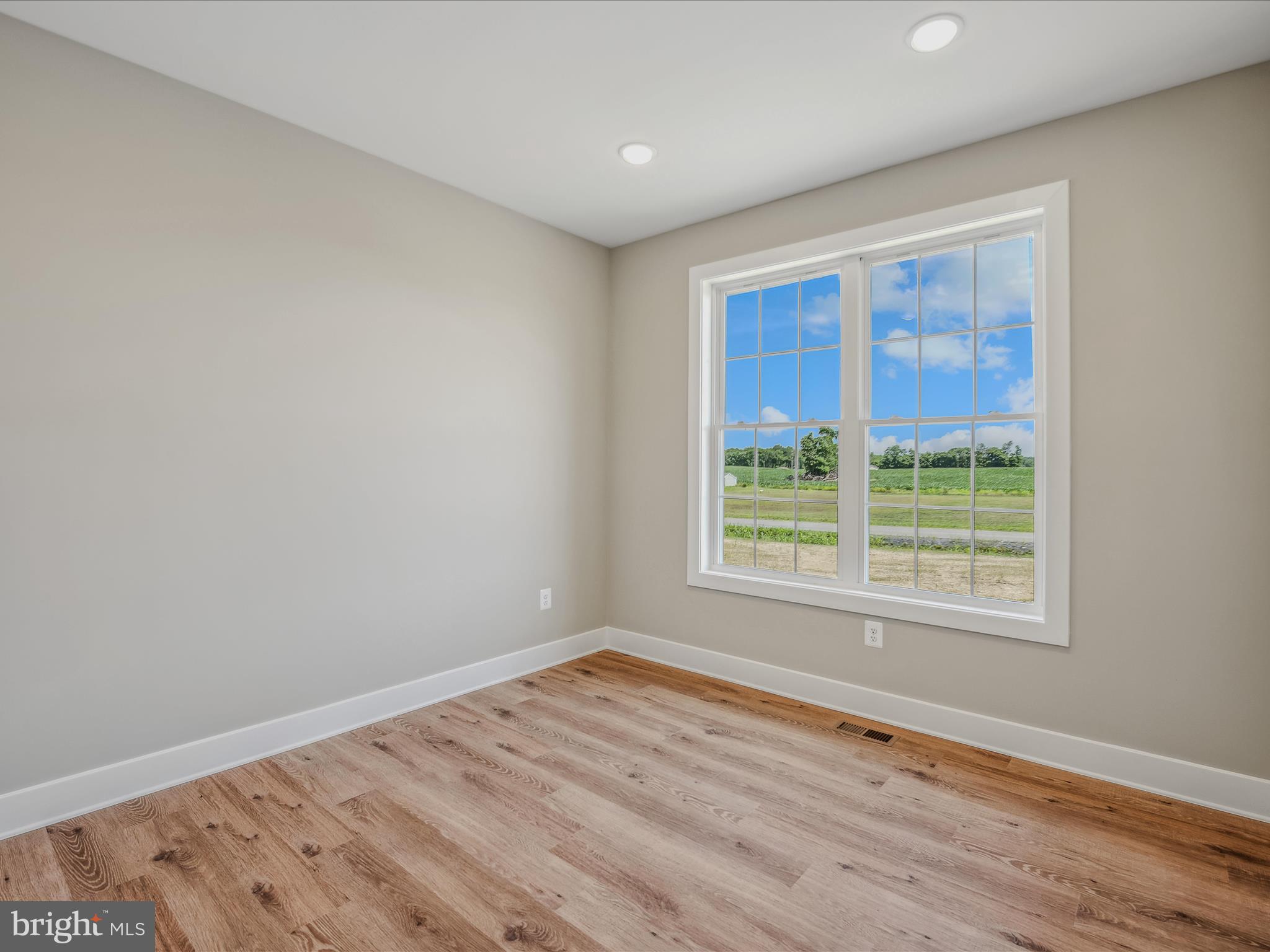 LORD FAIRFAX ESTATES - Residential