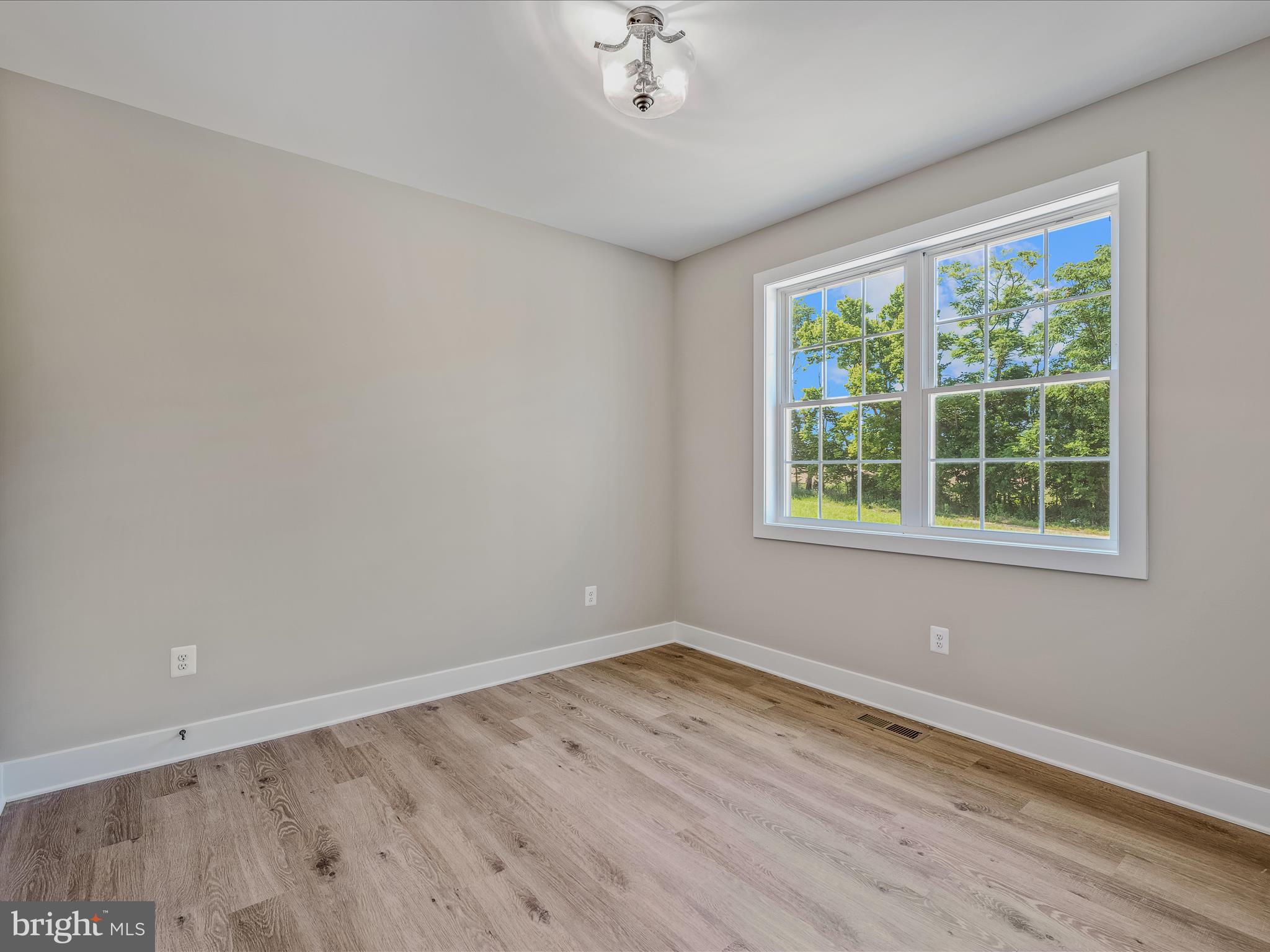 LORD FAIRFAX ESTATES - Residential