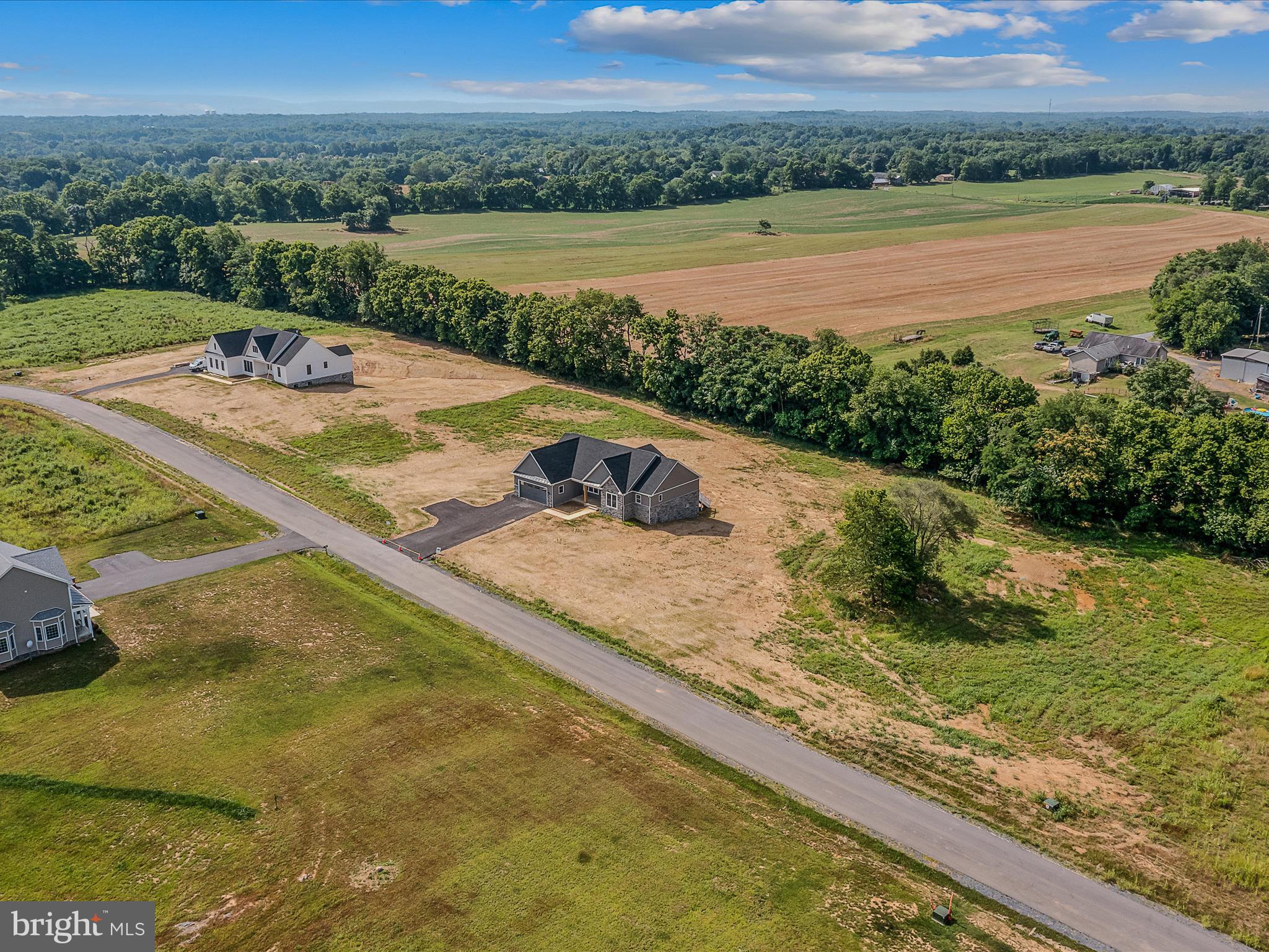 LORD FAIRFAX ESTATES - Residential