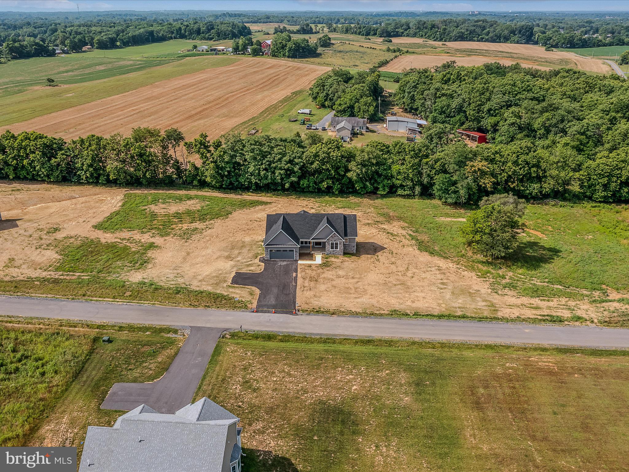 LORD FAIRFAX ESTATES - Residential