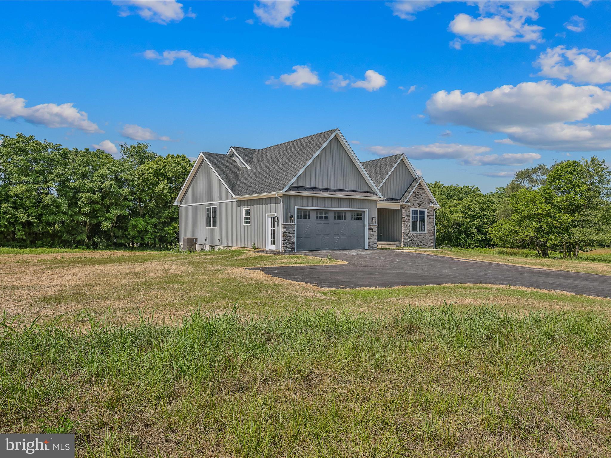 LORD FAIRFAX ESTATES - Residential