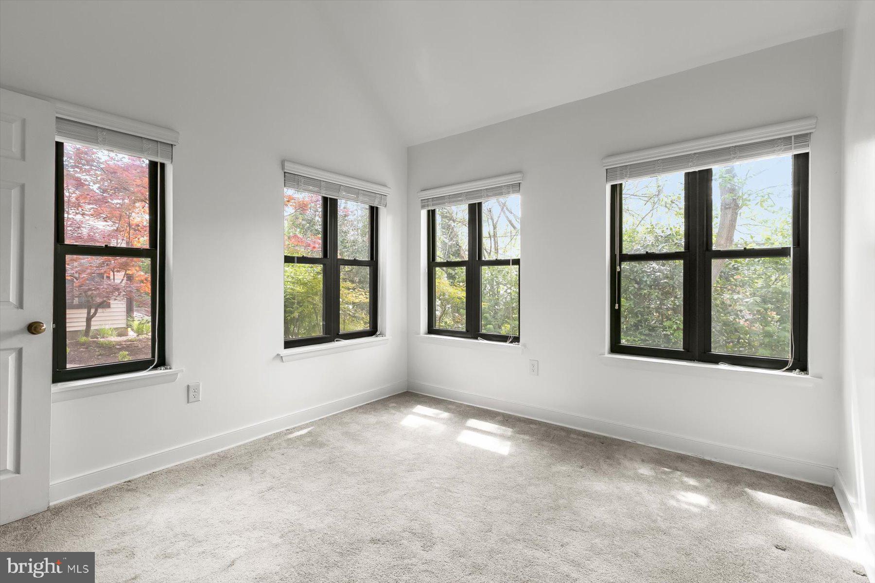 ASPEN FOREST - Residential