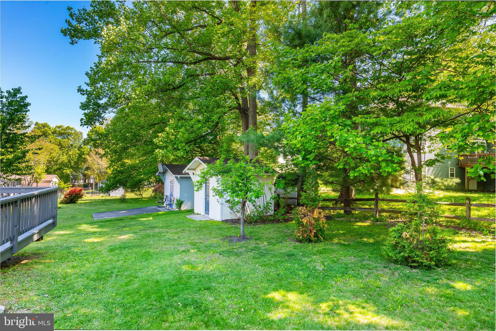 WILTON OAKS - Residential
