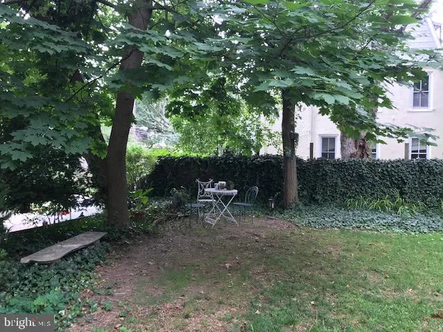 Philadelphia, Pennsylvania 19118, United States, 3 Bedrooms Bedrooms, ,1 BathroomBathrooms,Residential,Pending,73707