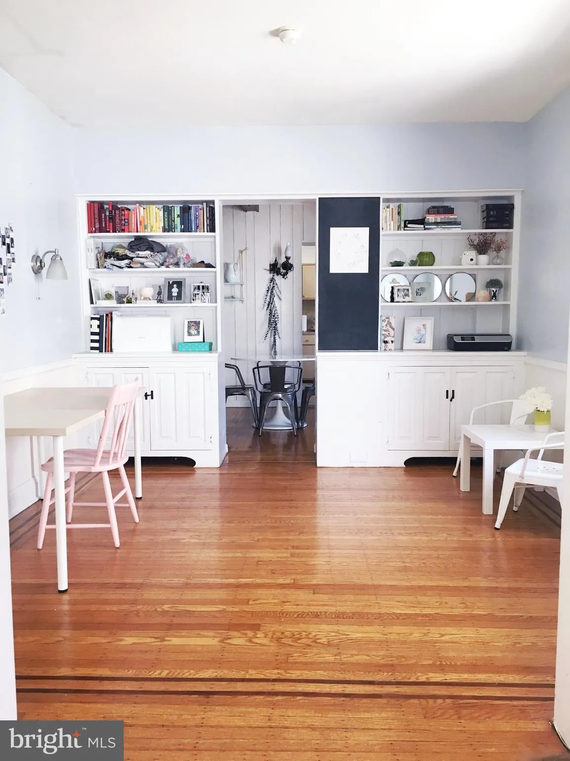 Philadelphia, Pennsylvania 19118, United States, 3 Bedrooms Bedrooms, ,1 BathroomBathrooms,Residential,Pending,73707