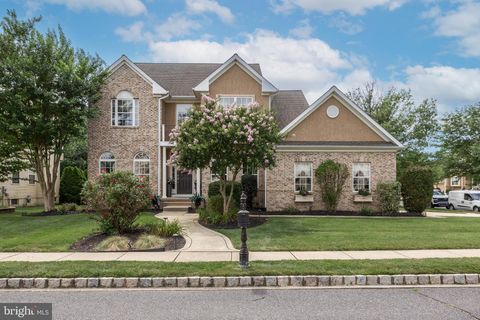 8 SARATOGA SPRINGS DRIVE CINNAMINSON NJ 08077